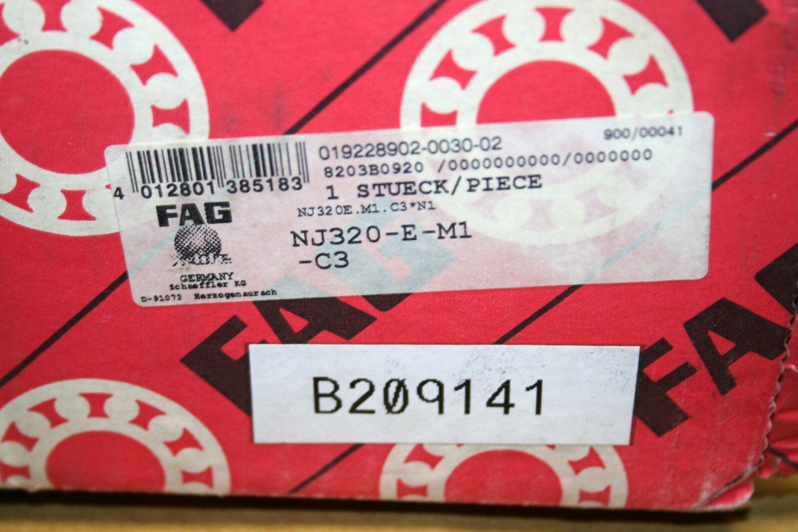 FAG NJ320 E M1 C3 Cylindrical Roller Bearing 100x215x47 mm GENUINE * NEW *