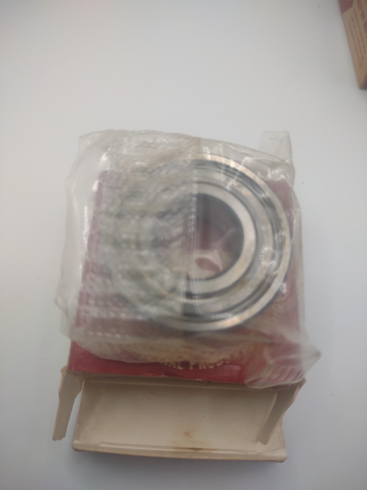 Lot of (6) SKF 6202 2ZJEM Ball Bearings NOS