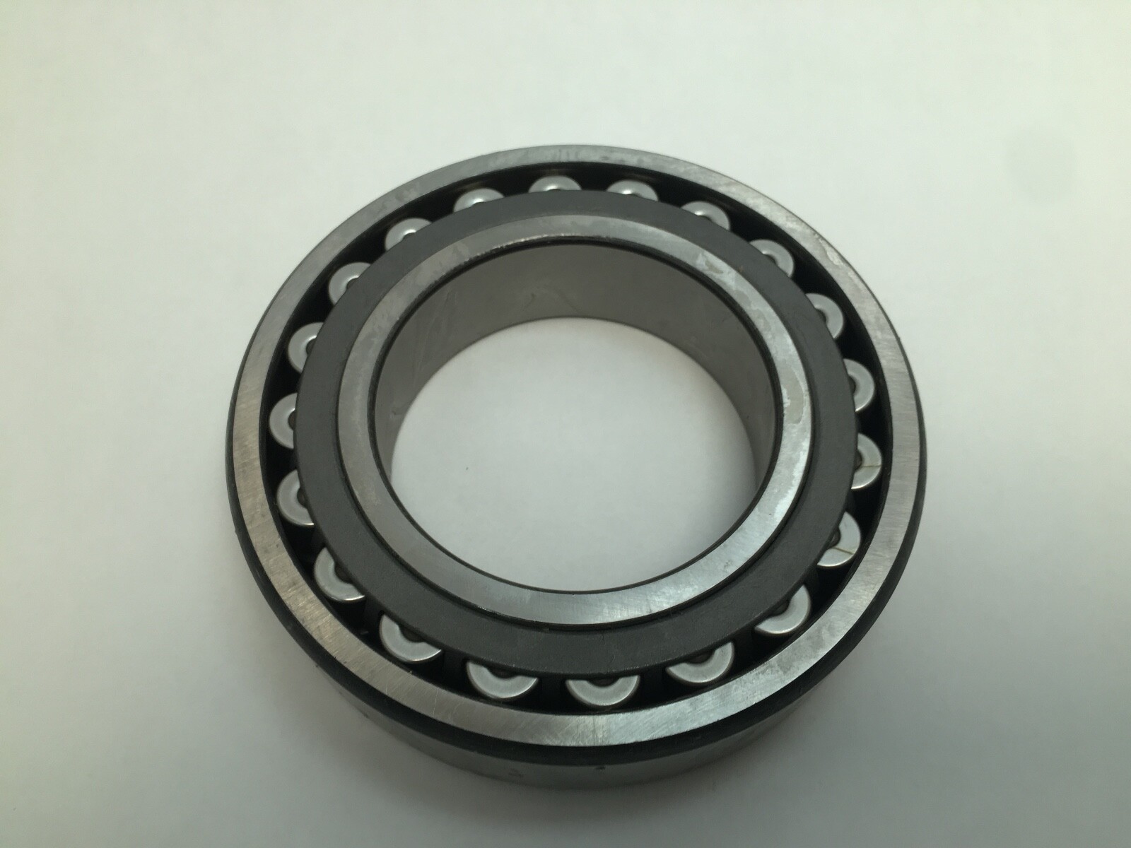 SKF 22216-CKJ Spherical Bearing 80x140x33 mm 22216-C-K-J Italy