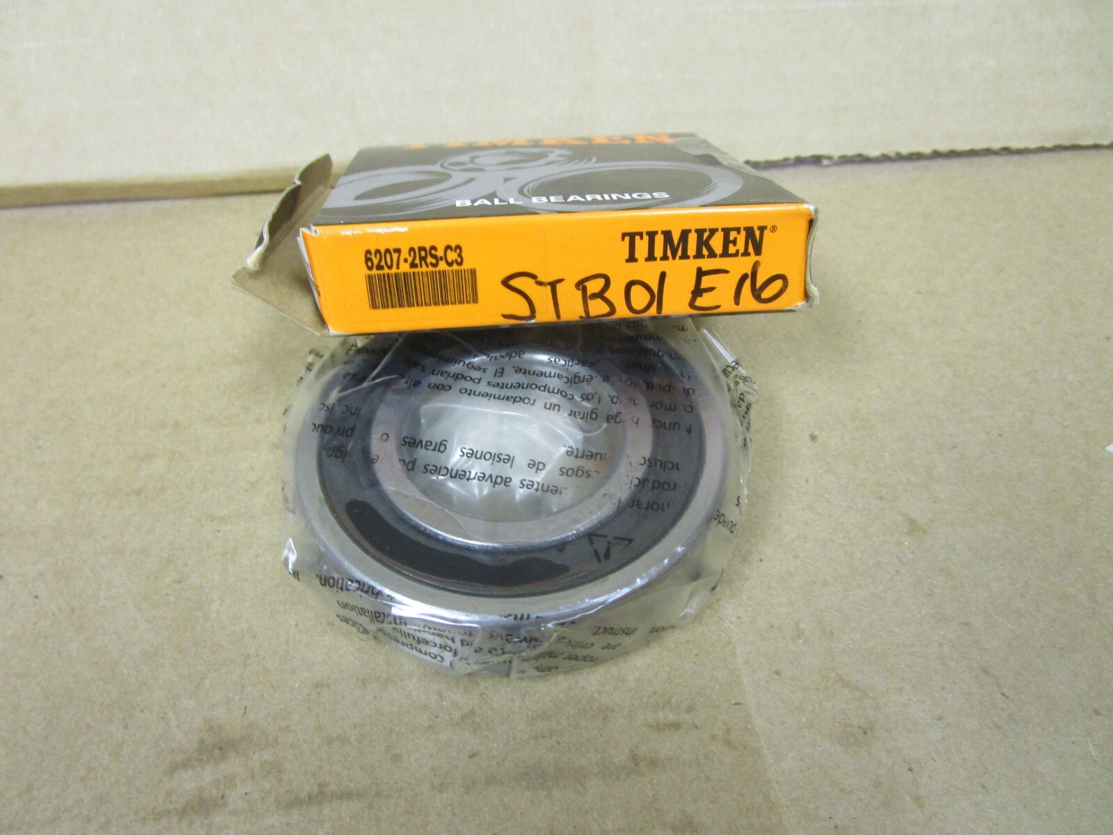 NEW TIMKEN DEEP GROOVE BALL BEARING 6207-2RS-C3