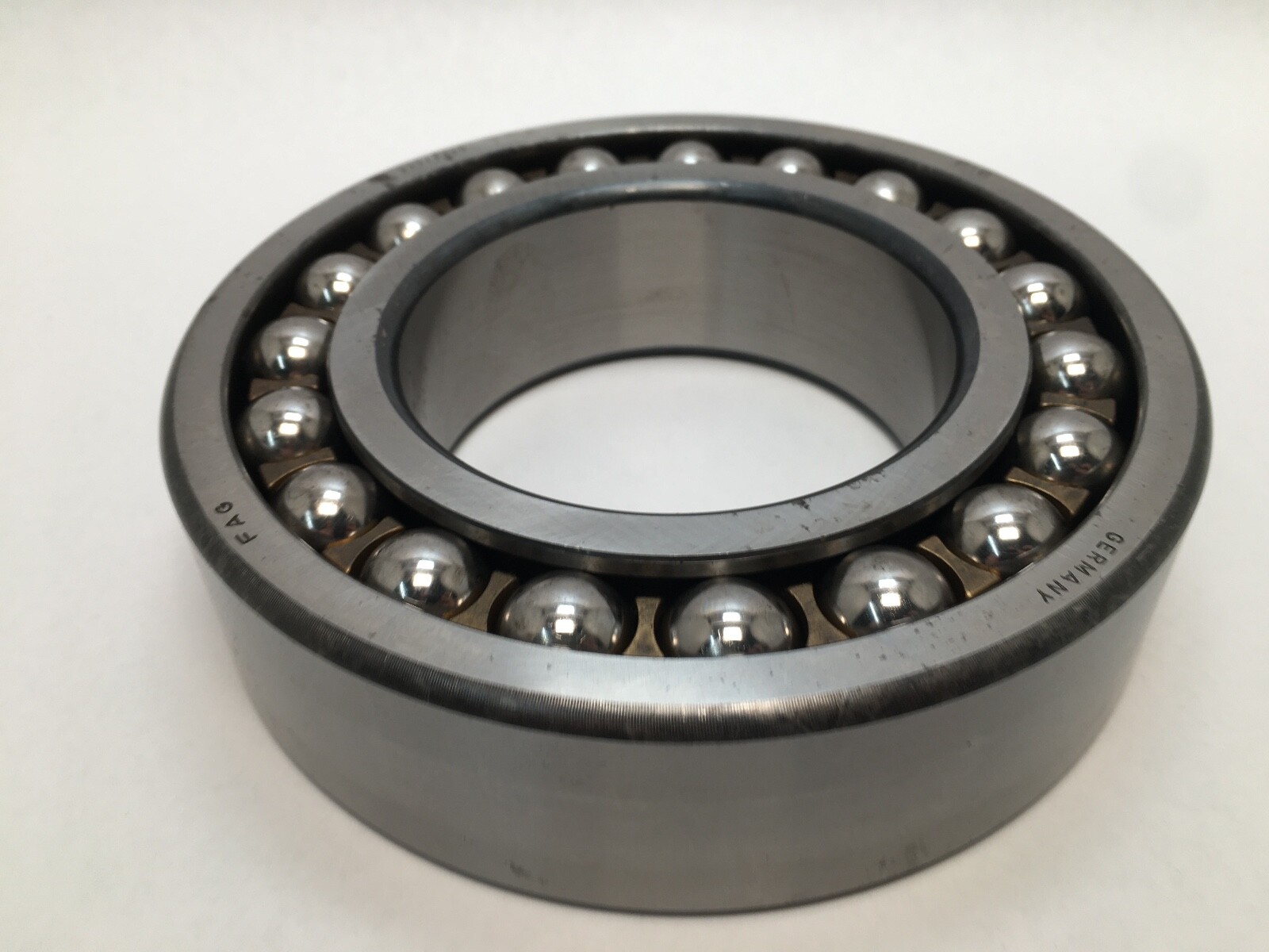 FAG 2220M Self Aligning Bearing 100x180x46 mm 2220-M Germany