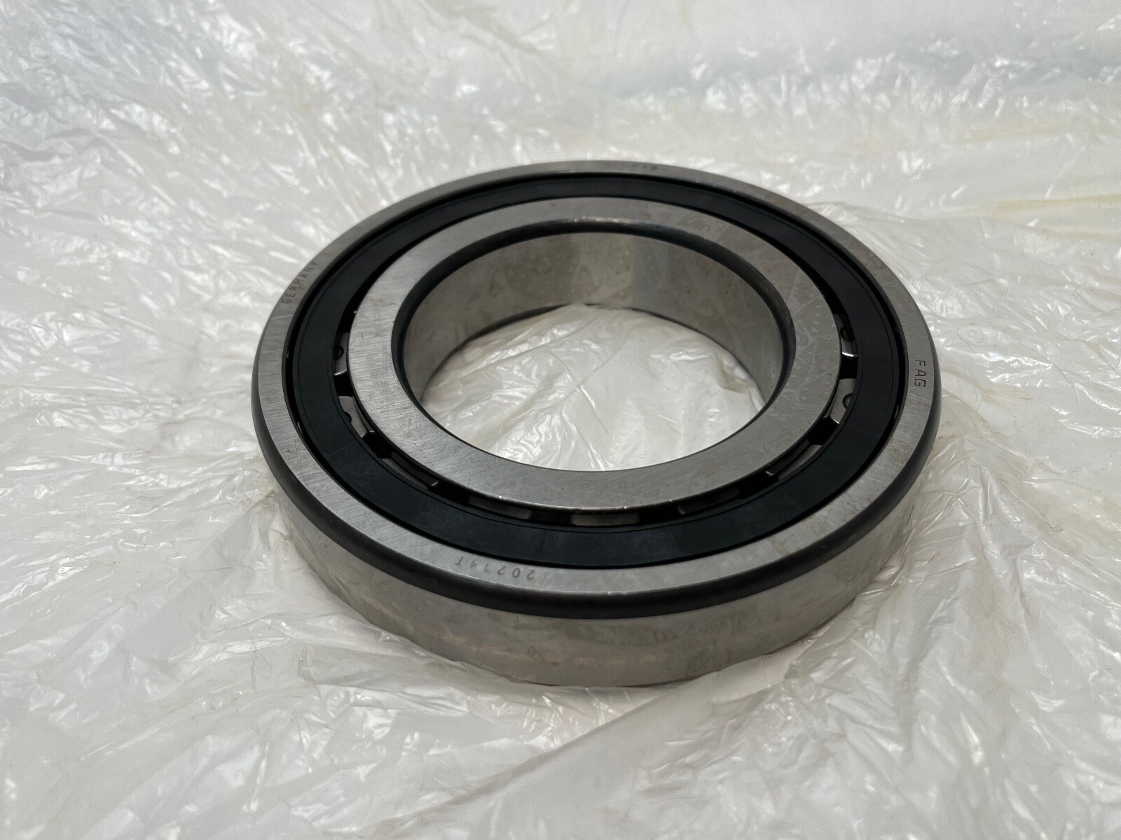 FAG 20214T Single Row Spherical Bearing 70x120x24 mm 20214-T Cons Germany