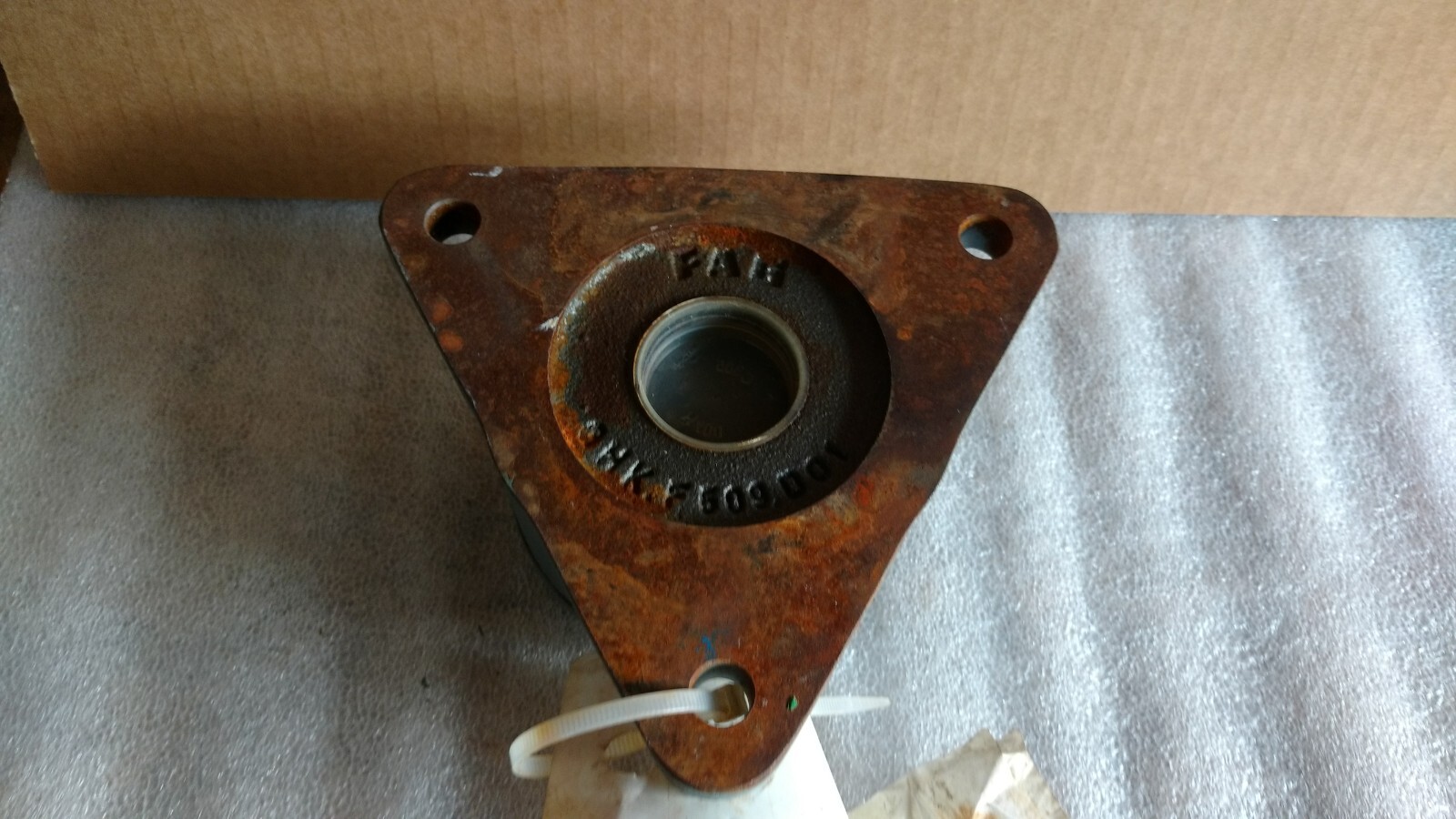 FAG Bearing Housing F509 New old stock