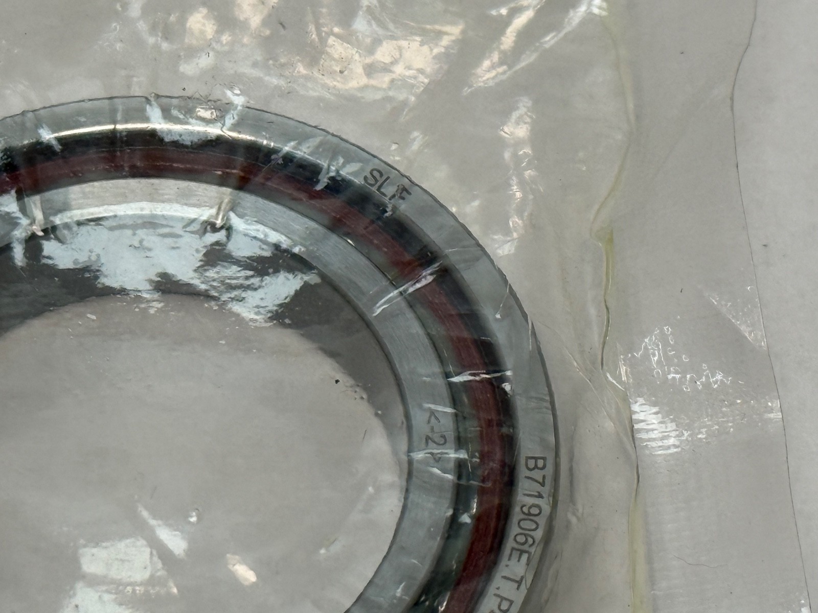 SLF B71906E.T.P4S.UL Angular Bearing 7906 B-71906-E-T-P4-UL 30x47x9 mm