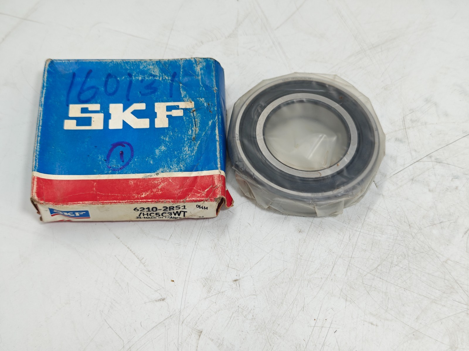6210 2RS1 HC5C3WT SKF Hybrid Ceramic Deep Groove Ball Bearing 6210-2RS1/HC5C3WT