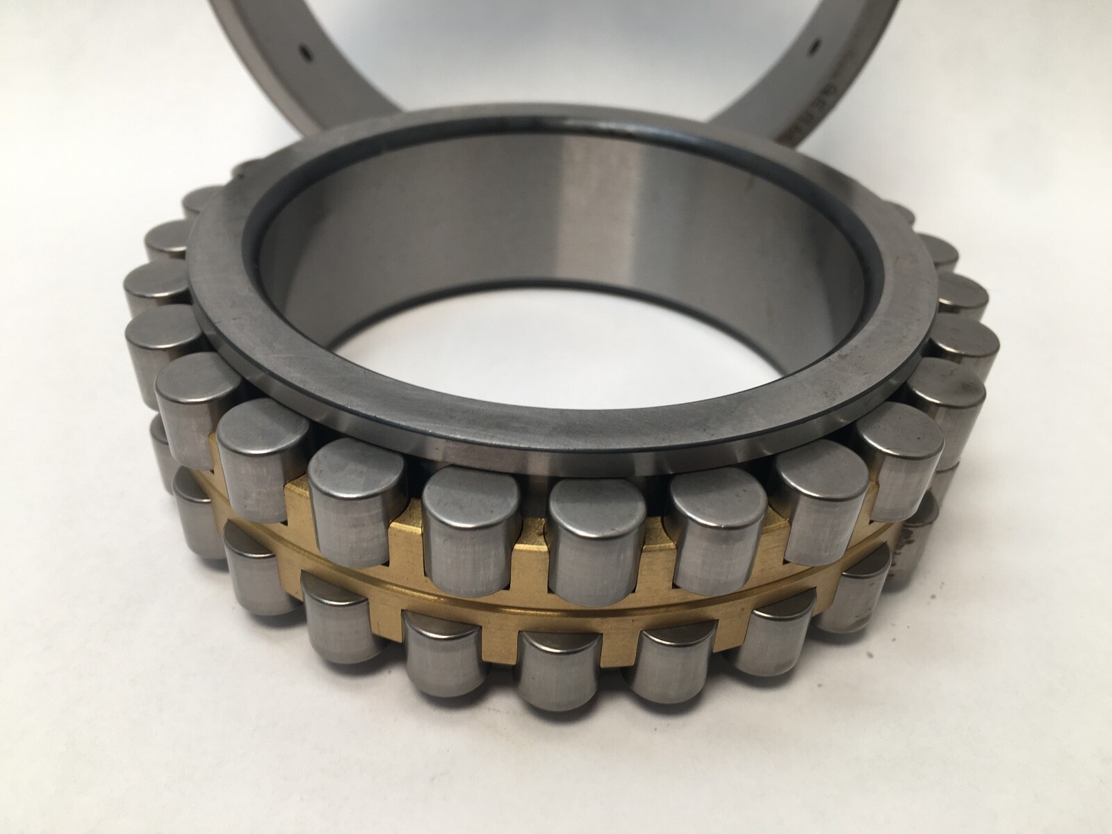 FAG NN3018ASM.SP Bearing 90x140x37 mm NN3018 NN-3018-AS-M-SP-W33 Germany