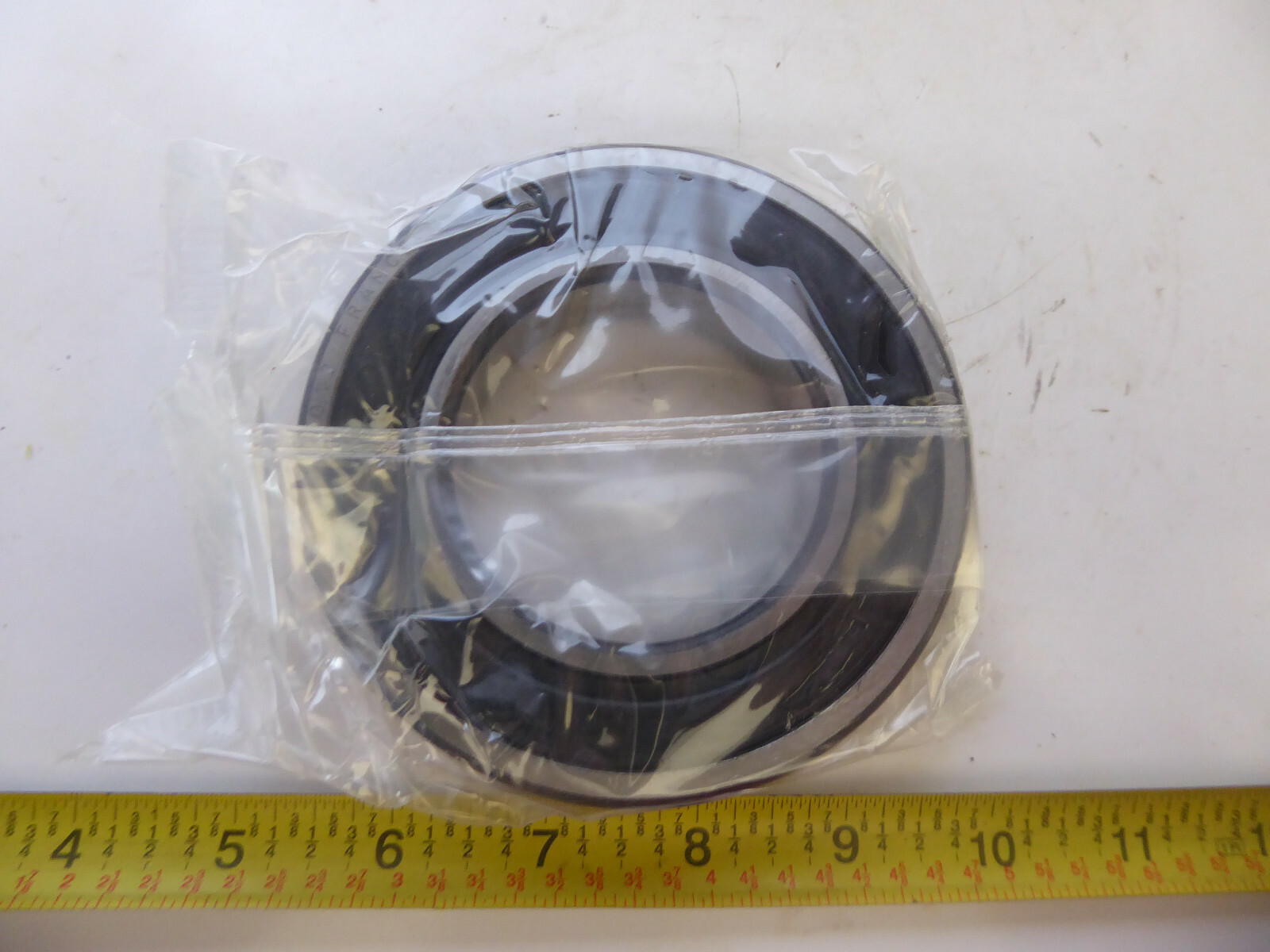 SNR 6212EEJ30D43A50 Spherical Roller Bearing New