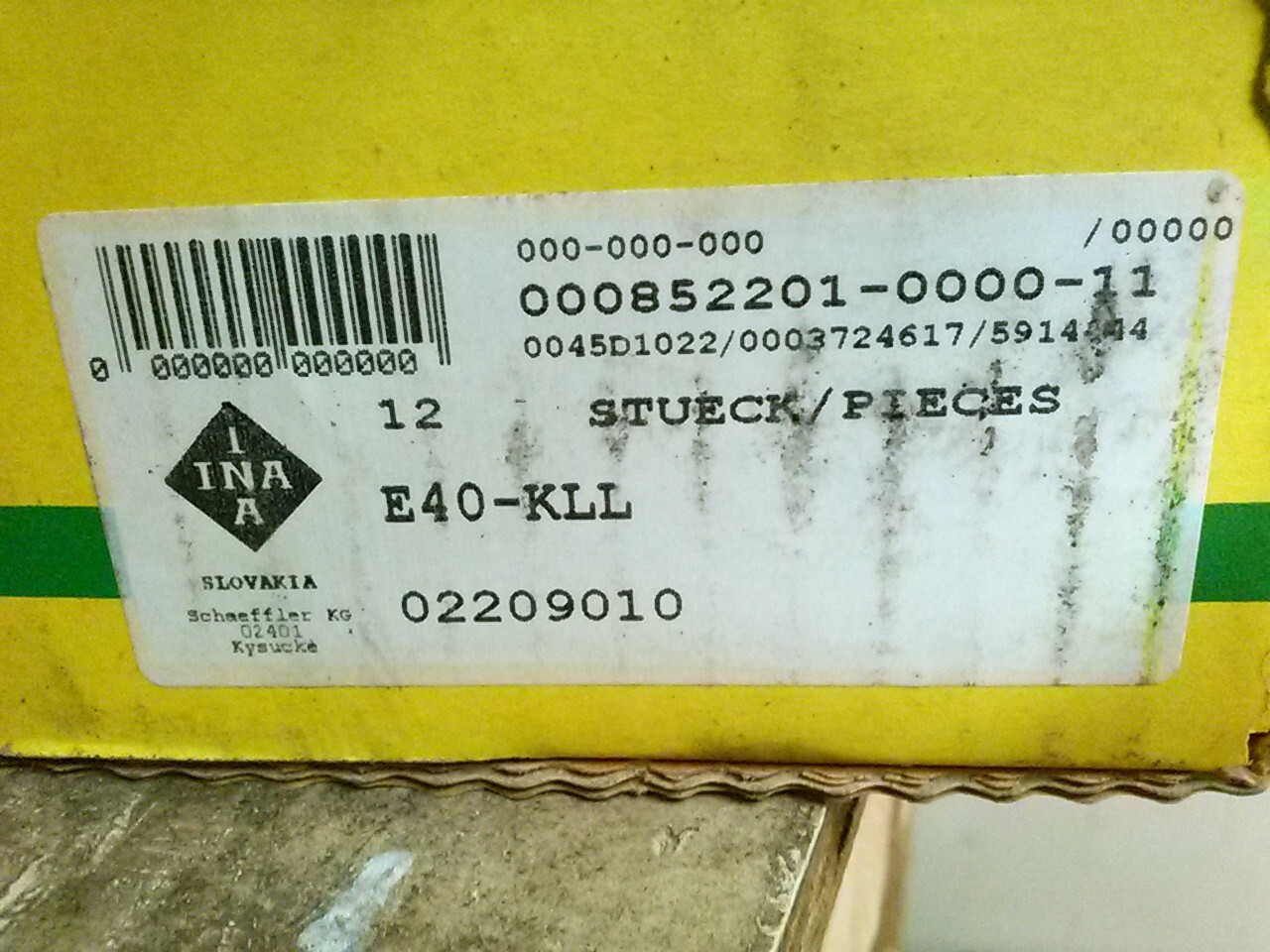 INA E40KLL ball bearing insert, eccentric locking collar. #1.