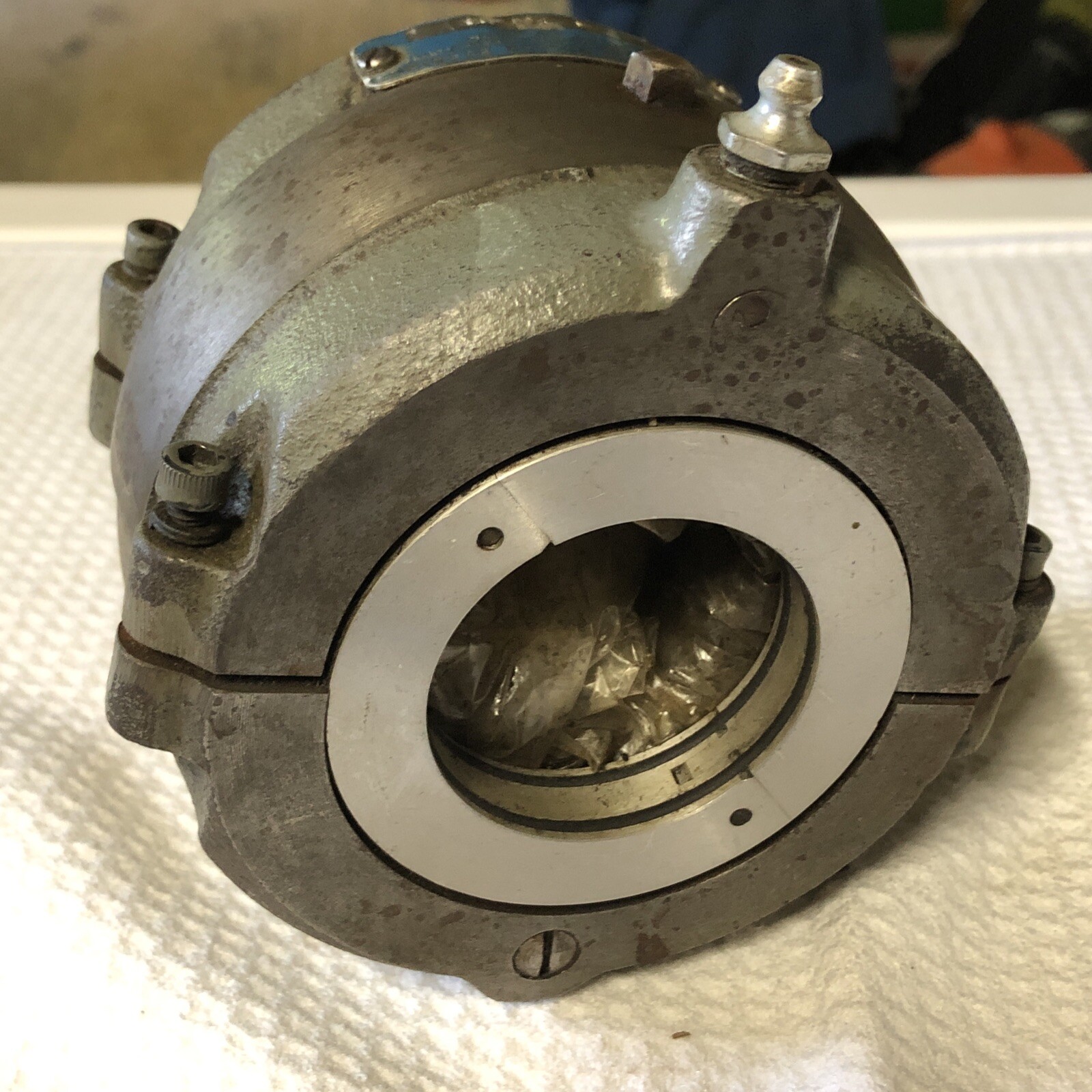 NEW OLD STOCK COOPER SPLIT ROLLER BEARING ASSEMBLY MS200EX