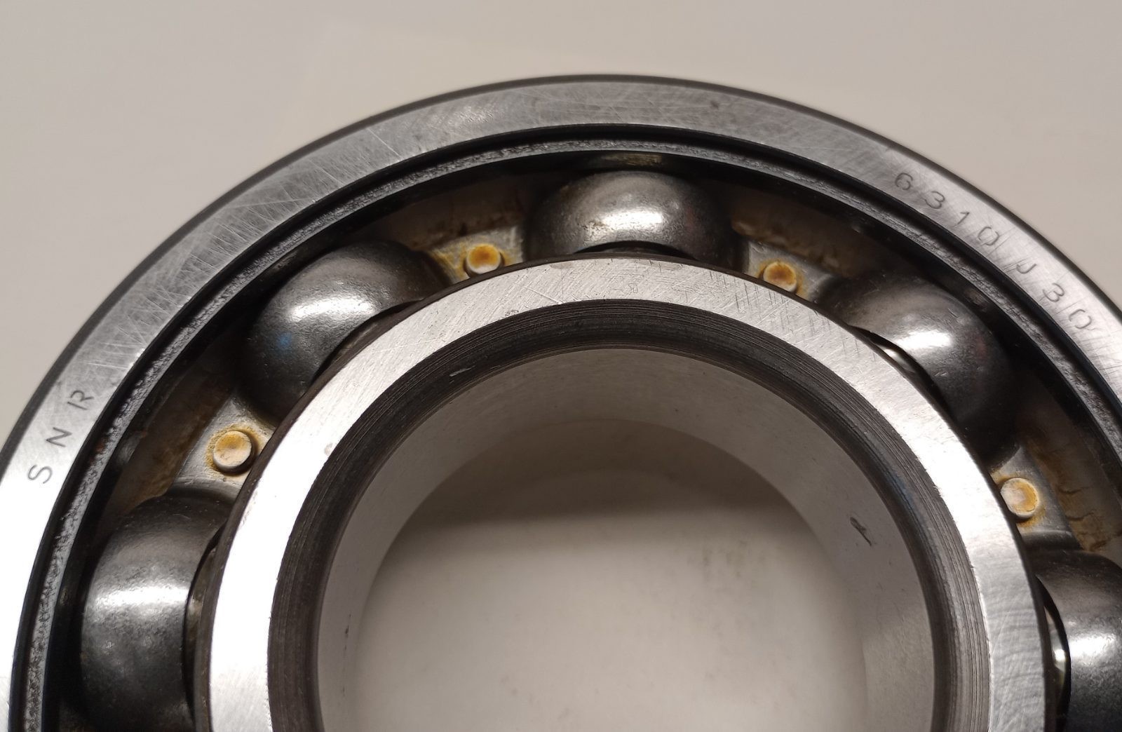 SNR 6310.J30 Ball Bearing Deep Groove 50x110x27mm 6310J30 / 6310-J30 / 6310C3