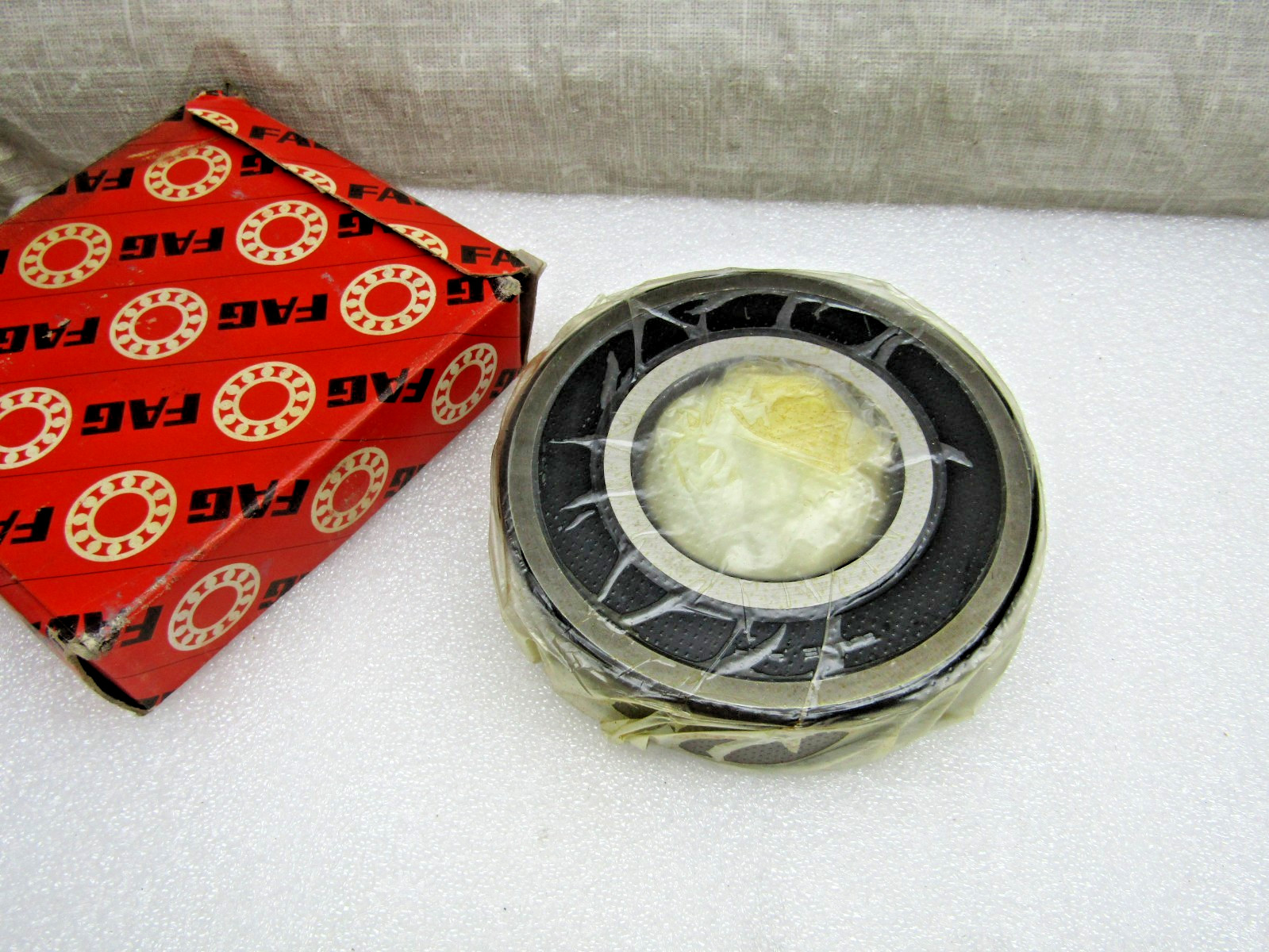 FAG Germany 6310-2RSR C3 50mm X 110mm X 27mm Sealed Bearing