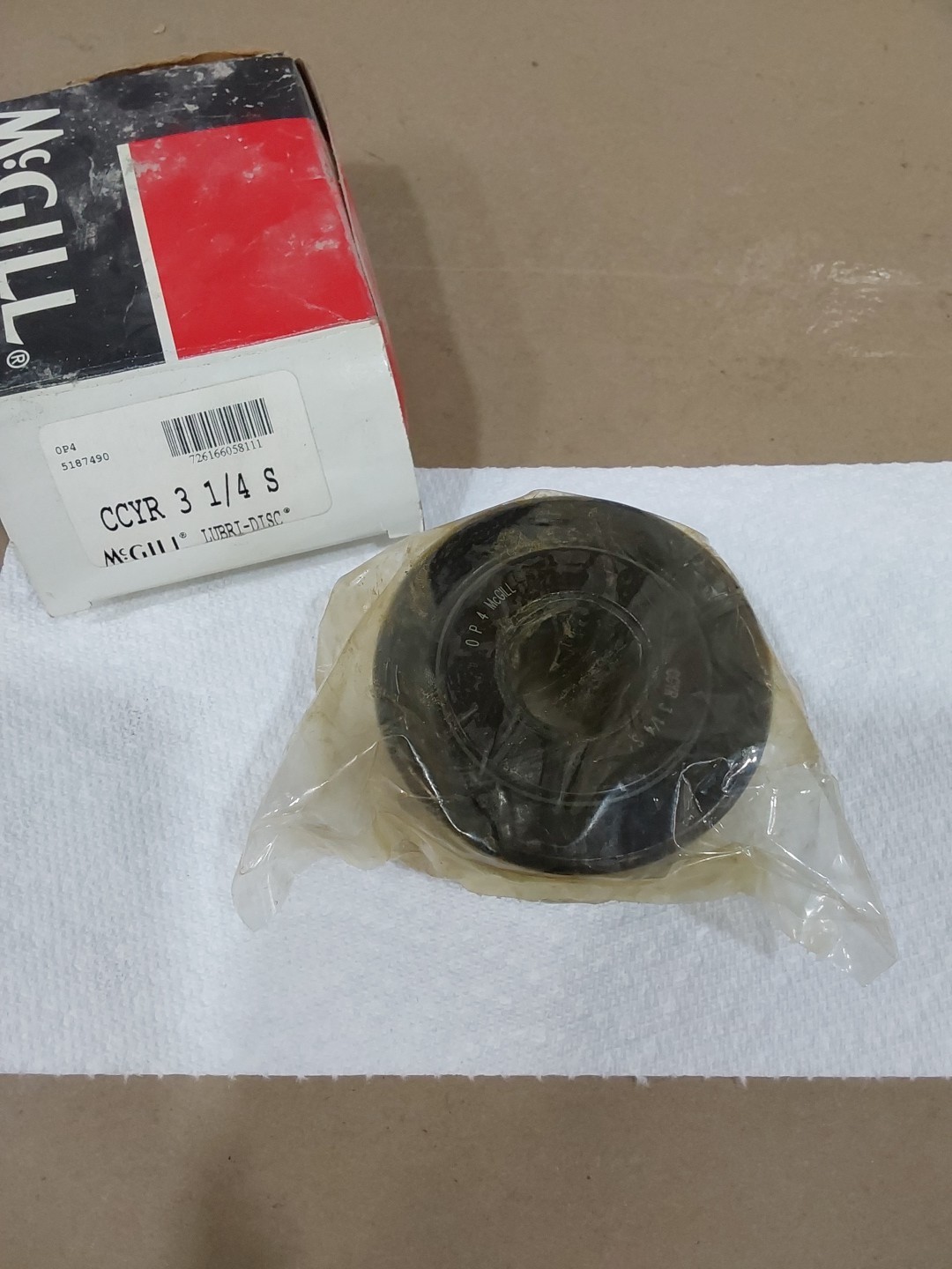 McGILL CCYR 3 1/4″ PRECISION BEARING