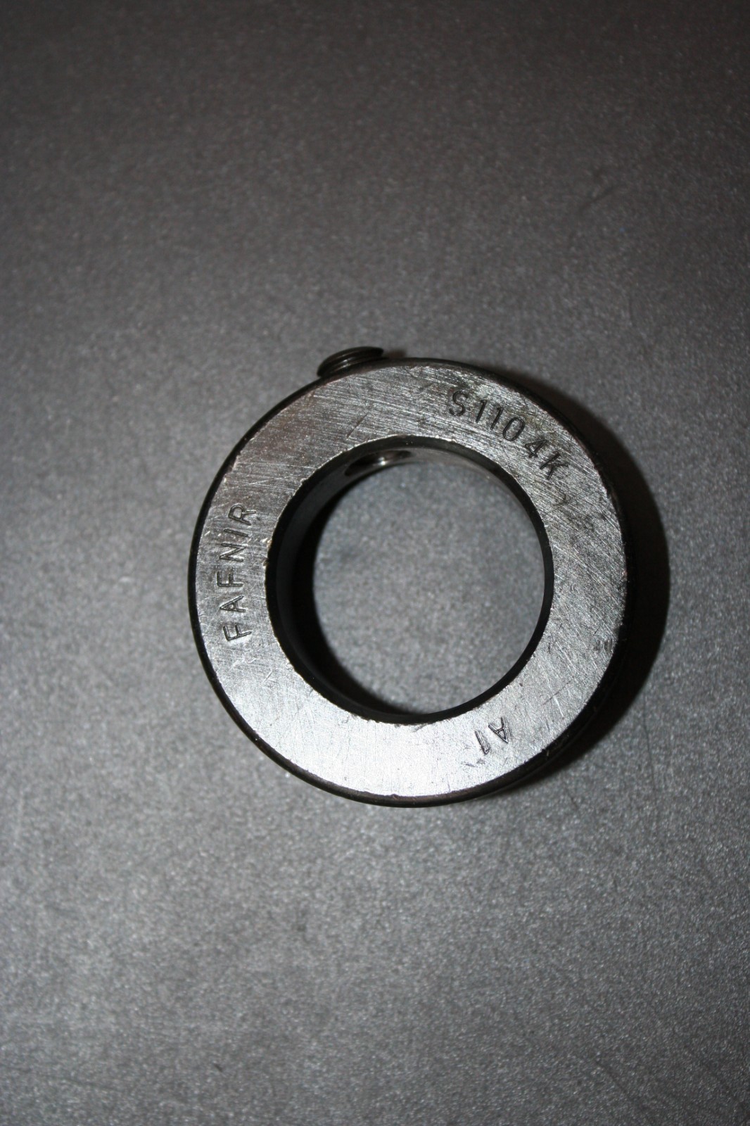 One (1) Timken Fafnir 1104KLL Eccentric Locking Collar Ball Bearing NEW USA