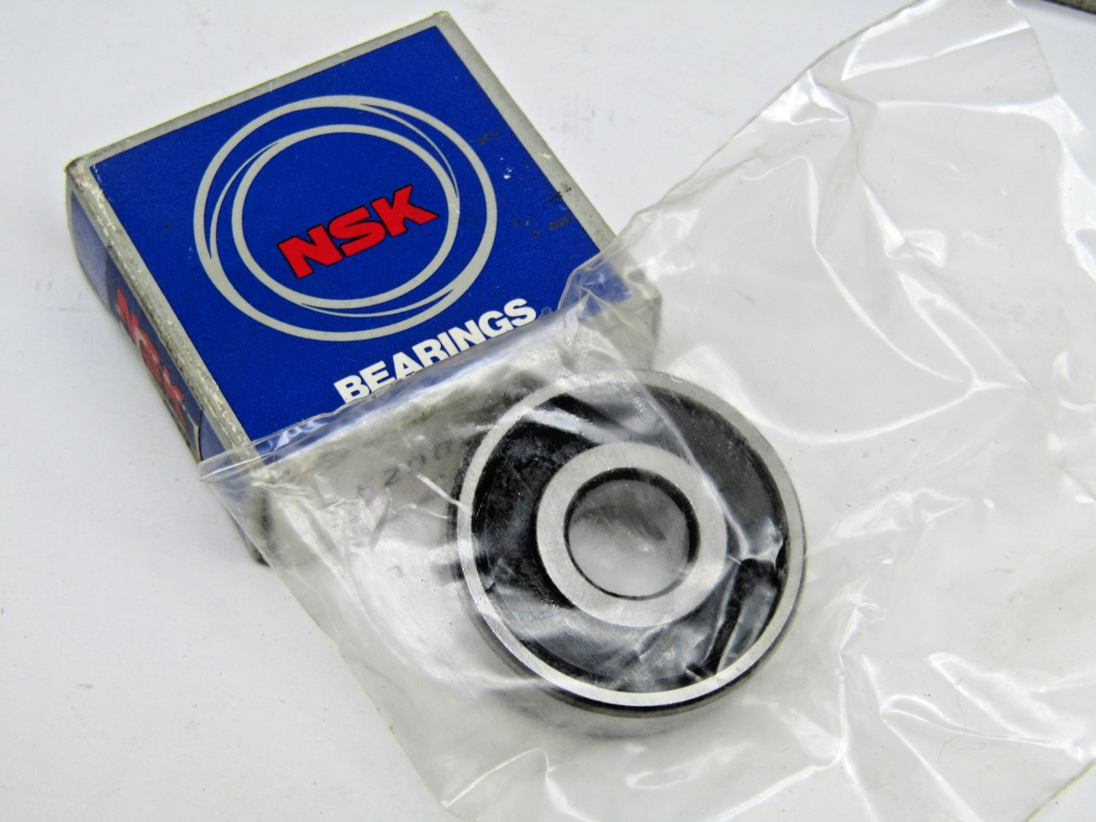 NSK 6200VV 10mm x 30mm x 9mm Sealed Bearing