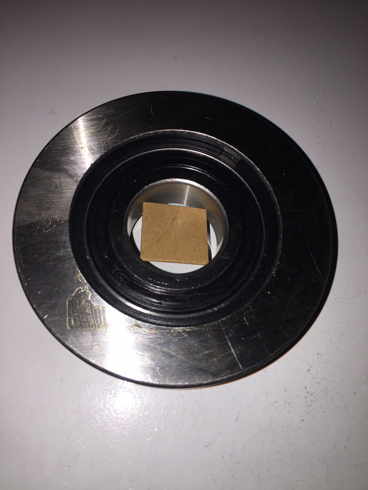 Brand NEW Yale 580001429 Bearing Mast Roller