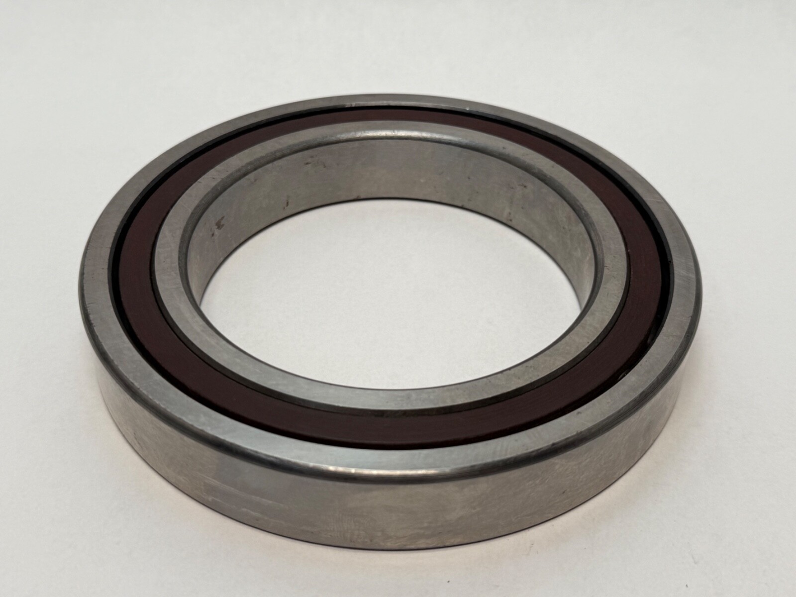 NDH Q0L24 Angular Bearing Q-0L24 7024-C 120x180x28 mm