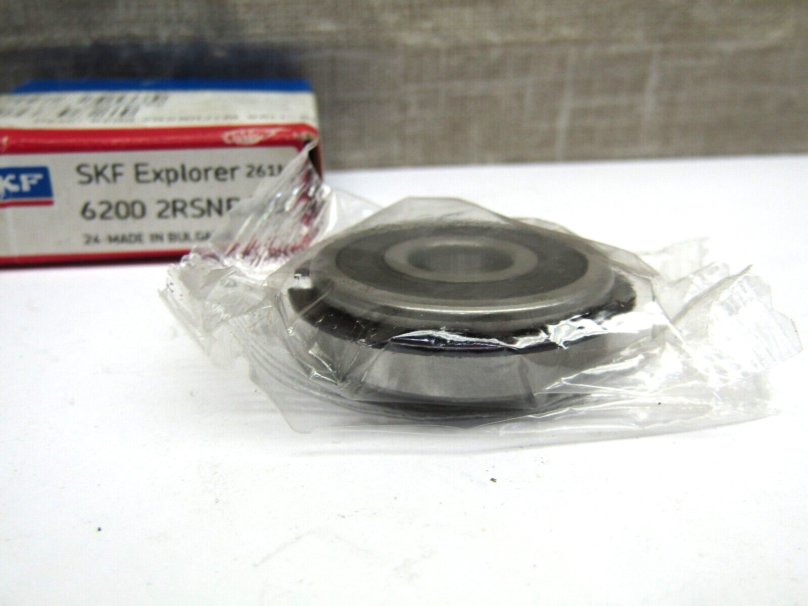 SKF 6200-2RSNR JEM 10mm x 30mm x 9mm Sealed Snap Ring Bearing