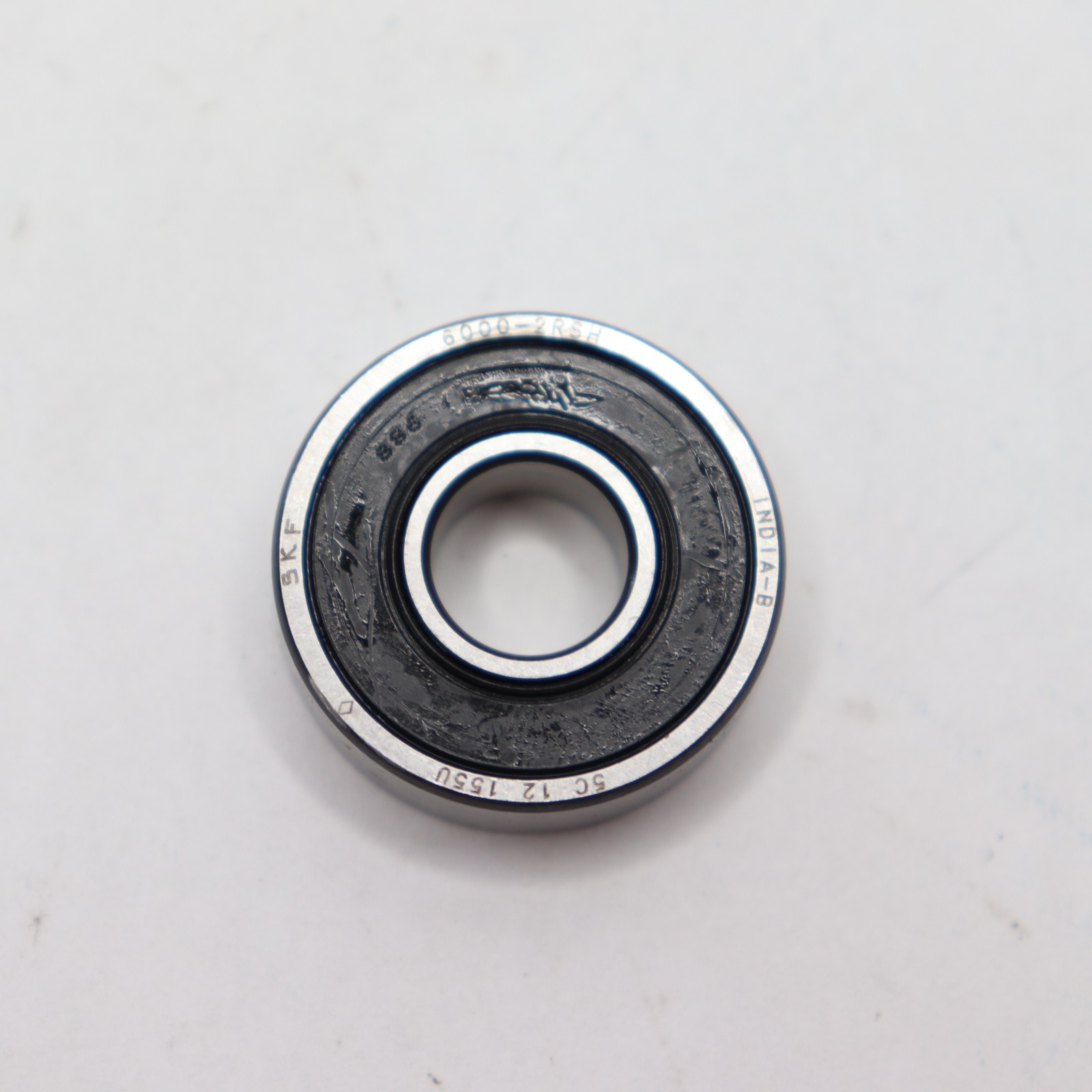 SKF Radial Deep Groove Ball Bearing Steel 10mm x 26mm x 8mm 6000-2RSH
