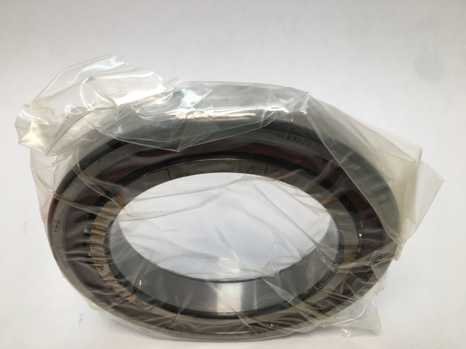 FAG B7024E.TPA.P4S.UM Bearing 120x180x28 mm B-7024-E-TPA-P4-K5-UM Germany
