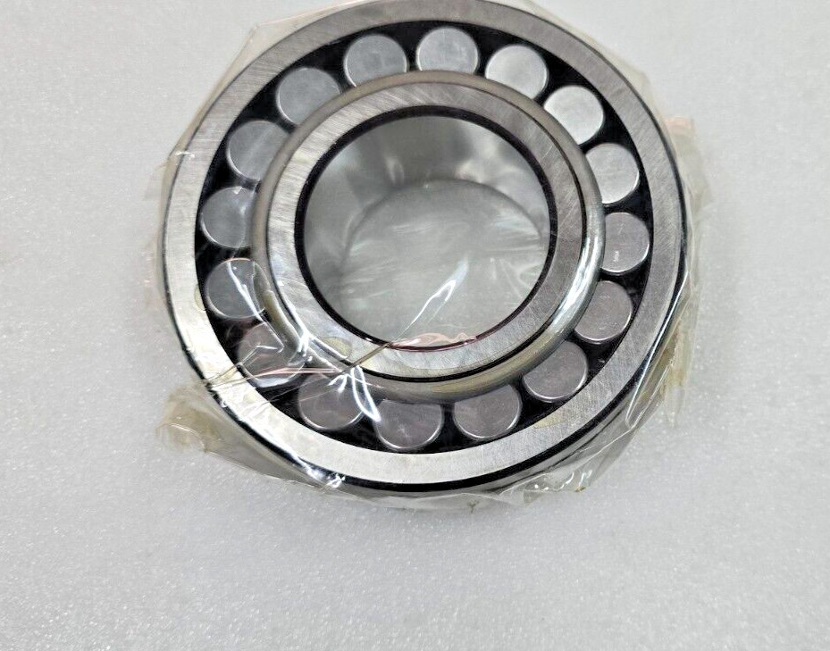 22314 E Spherical Roller Bearing 70x150x51MM NEW SKF MALAYSIA STEEL 22314E W33