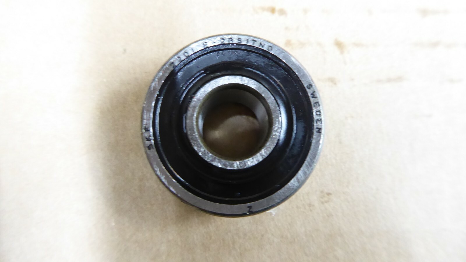 SKF 2201 E-2RS1TN9 Self Aligining Ball Bearing 12mm x 32mm x 14mm New