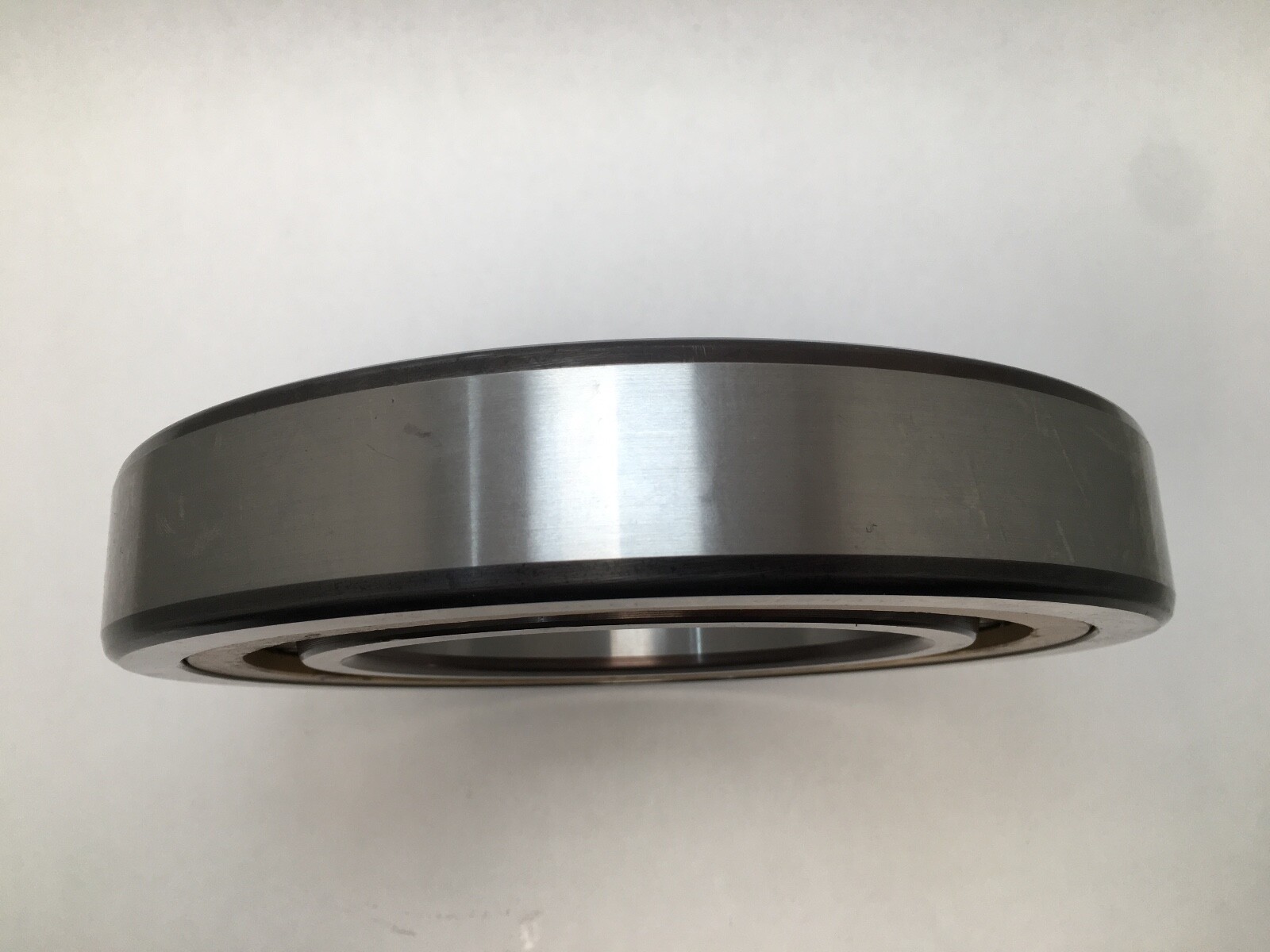 SKF NU-228-ECML Cylindrical Roller Bearing 140x250x42 mm NU228ECML NU228 Germany