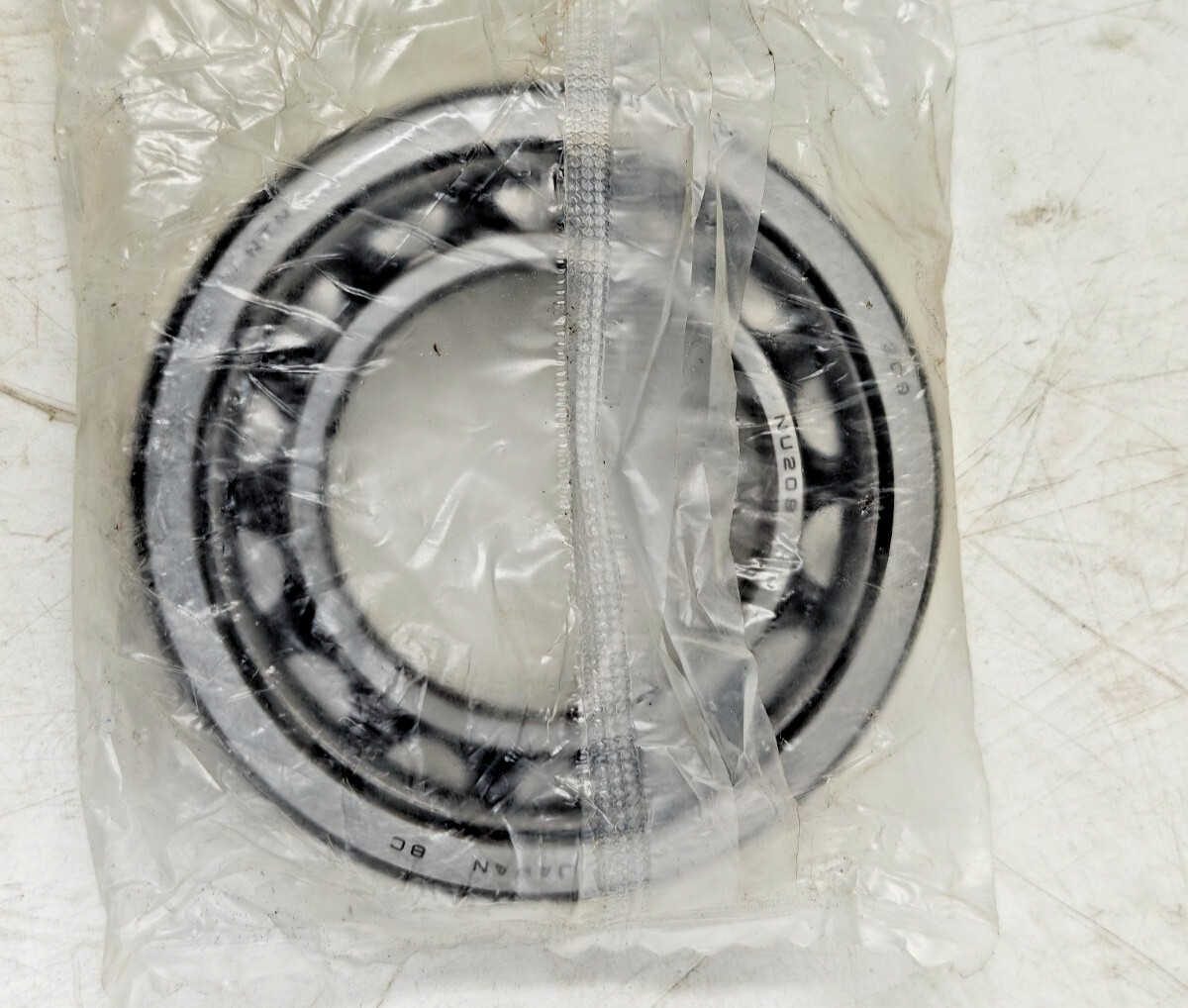 NU209 NTN Cylindrical Roller Bearing 45x85x19 mm NTN NU 209