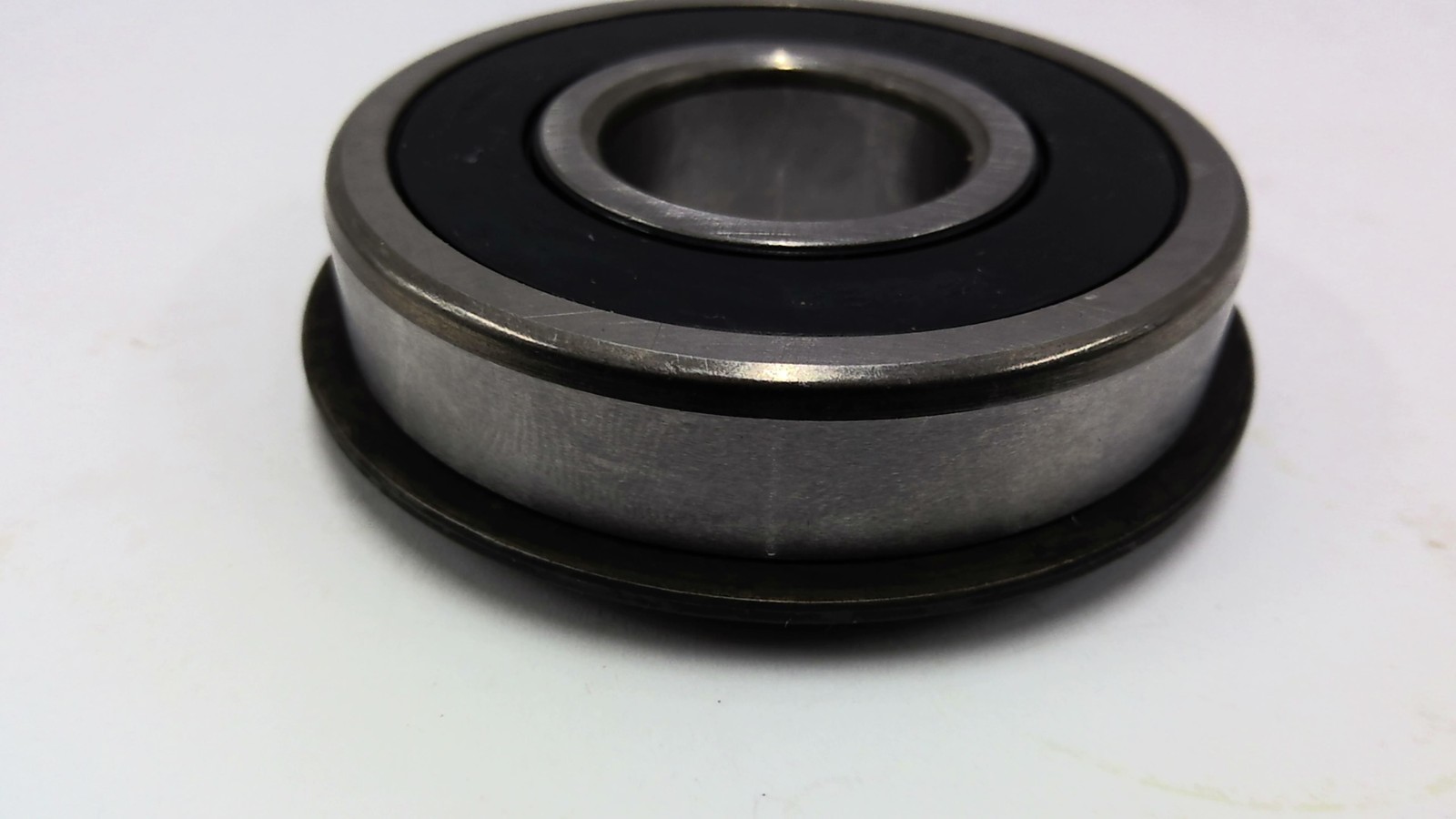 Peer 6305-2RLD-NR-C3 Bearing Lot Of 2