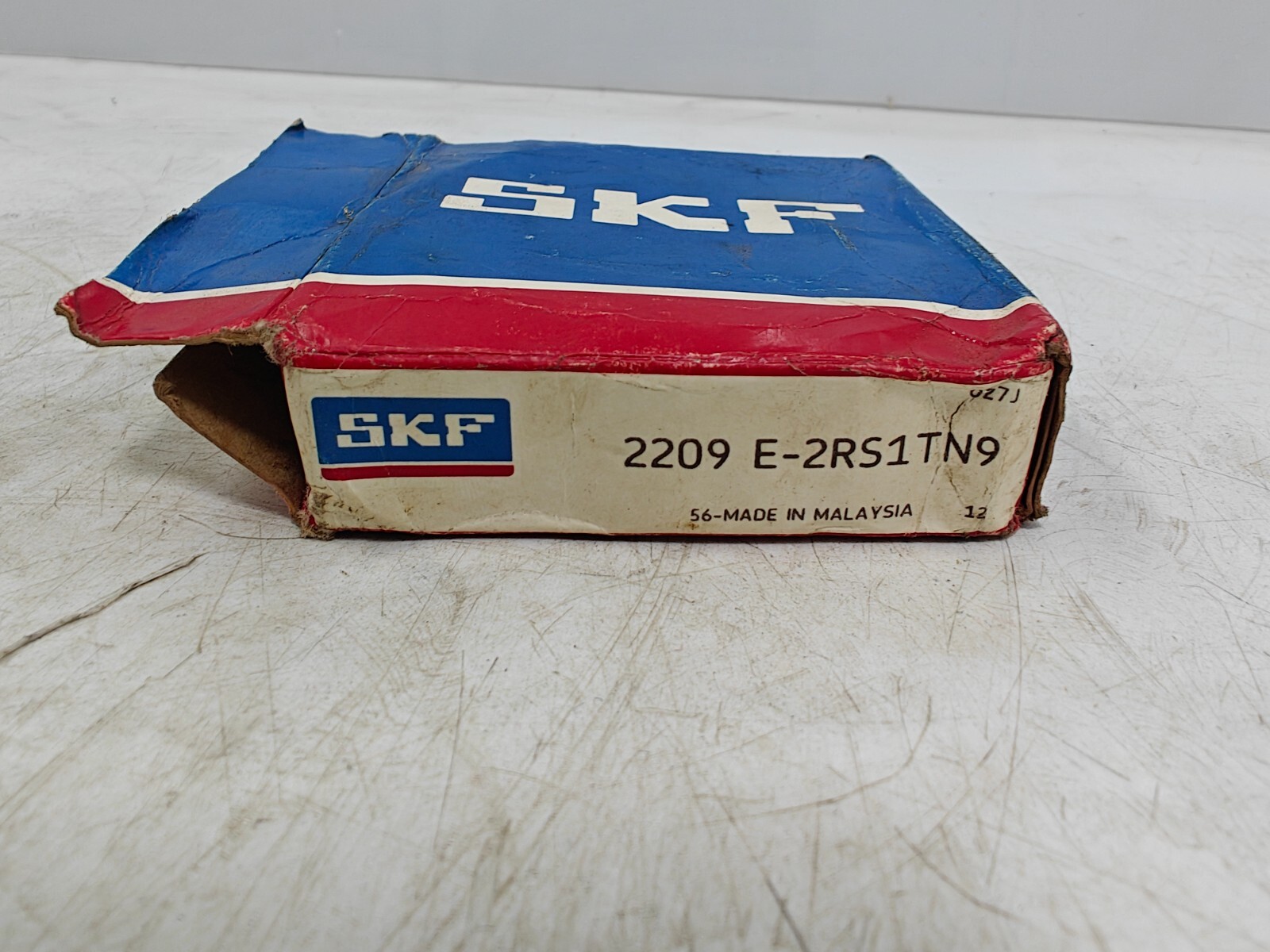 2209 E-2RSTN9 SKF Double Row Self-Aligning Ball Bearing 2209E-2RS1TN9 45x85x23mm