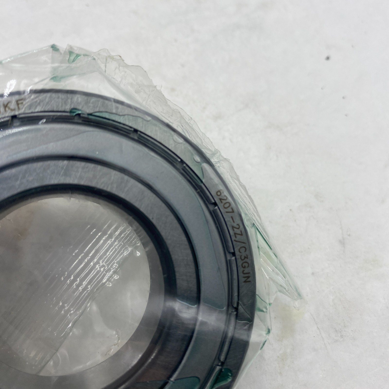 SKF EXPLORER 6207-2Z/C3GJN RADIAL/DEEP GROOVE BALL BEARING 6207 2ZJEM NEW