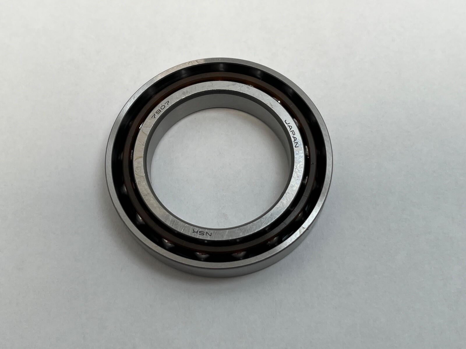 NSK 7907A5TYSULP4 Bearing 35x55x10 mm 71907 7907E 7907-A5-TY-SUL-P4 Japan