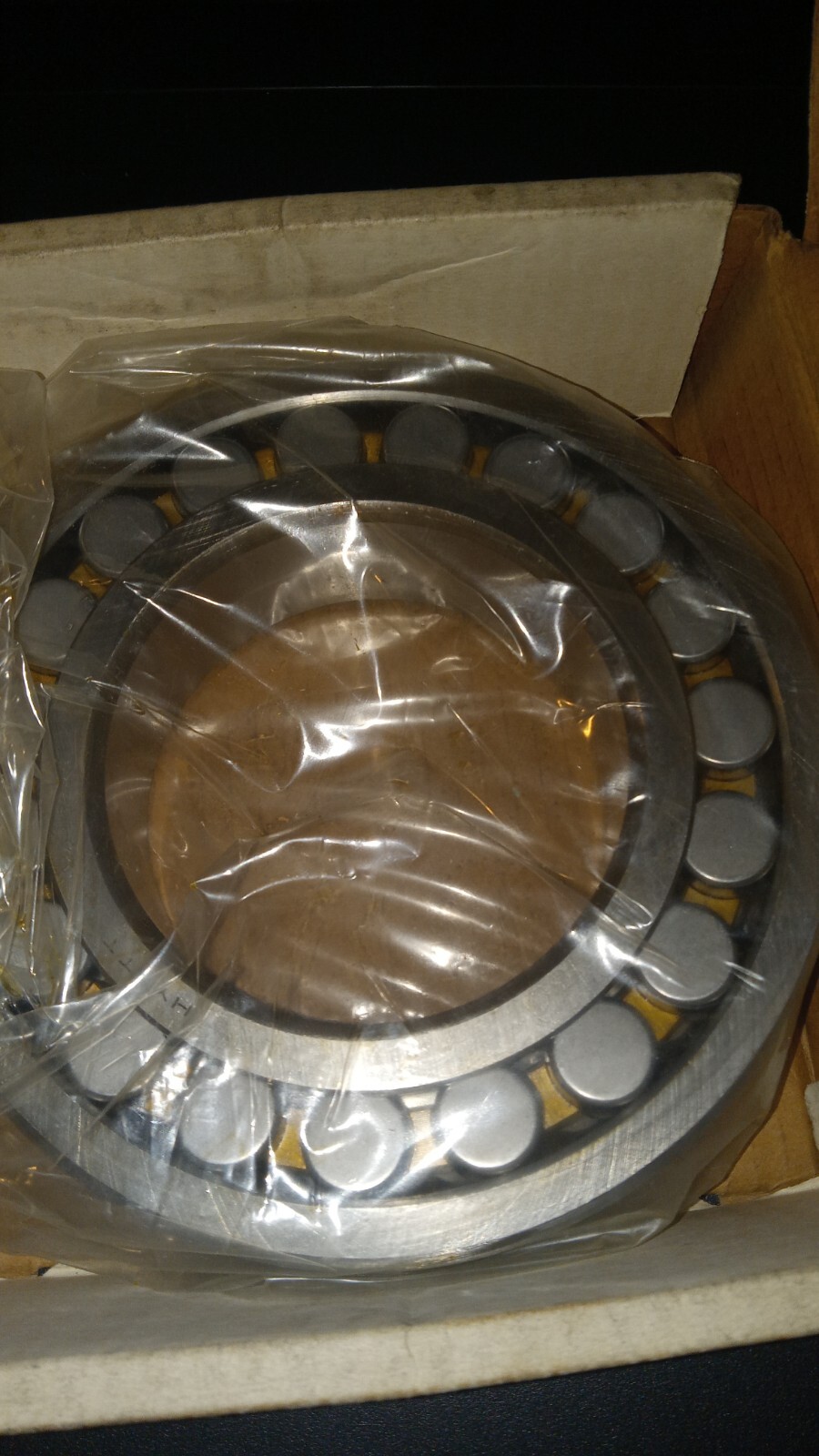Hyatt 22220KMBC3W33 Bearing 100x180x46 mm 22220K 22220-K-MB-C3-W33