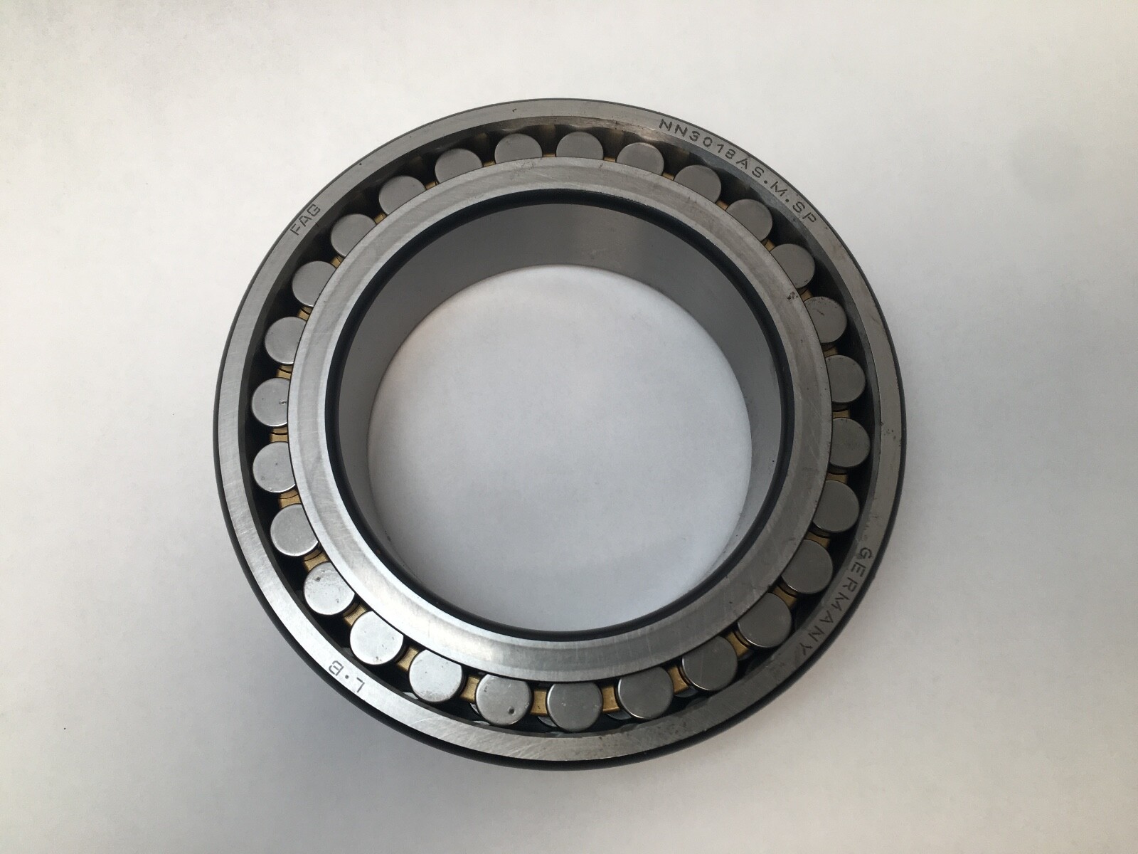 FAG NN3018ASM.SP Bearing 90x140x37 mm NN3018 NN-3018-AS-M-SP-W33 Germany