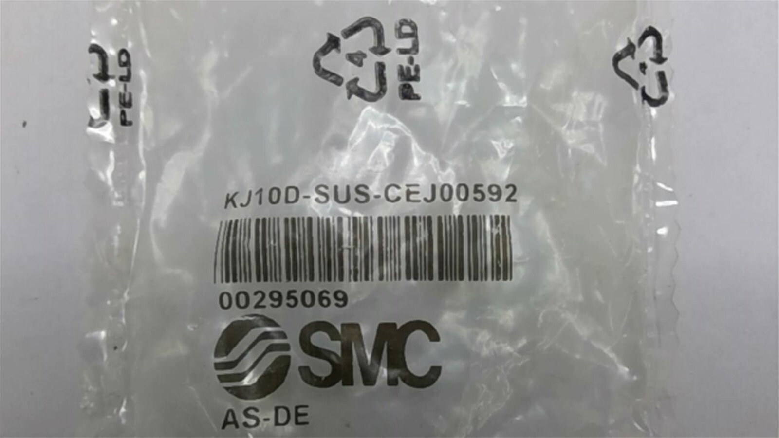 SMC KJ10D-SUS-CEJOO592 Rod End Bearing Lot Of 2