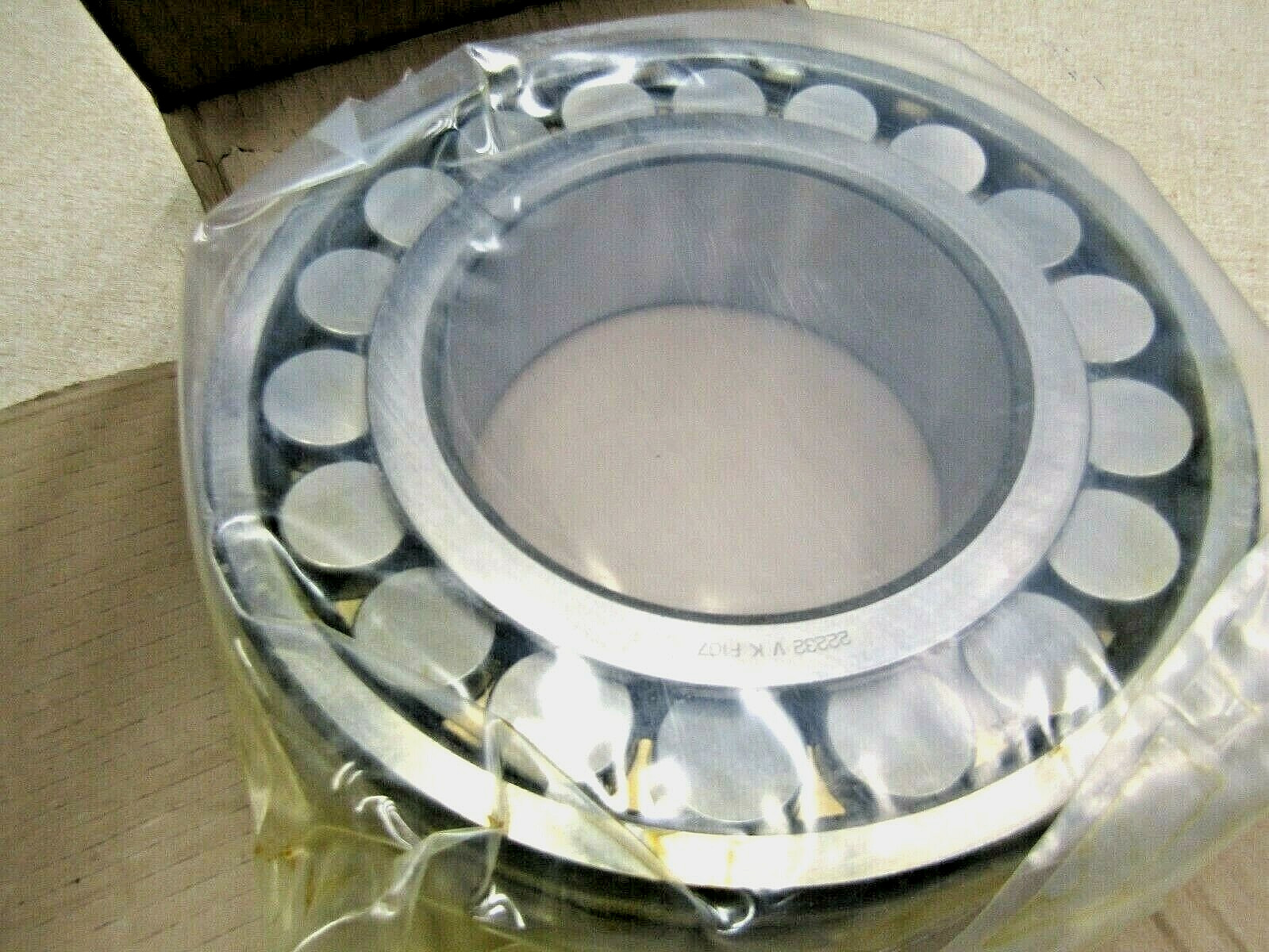SNR NTN 22232VKW33 160mm X 290mm X 80mm Taper Bore Spherical Roller Bearing