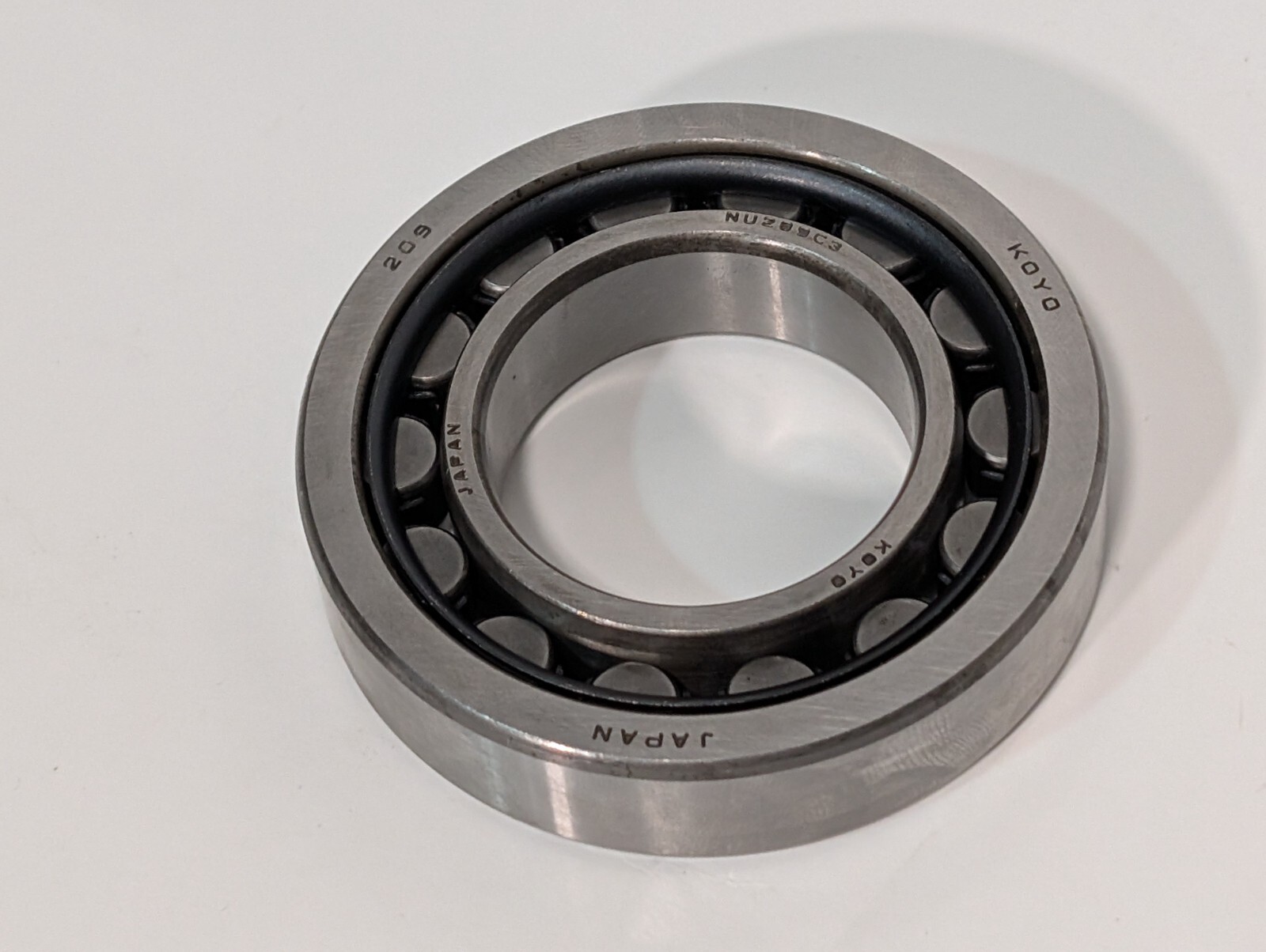Koyo NU209C3 Cylindrical Roller Bearing, ID 45mm, OD 85mm, Width 19mm