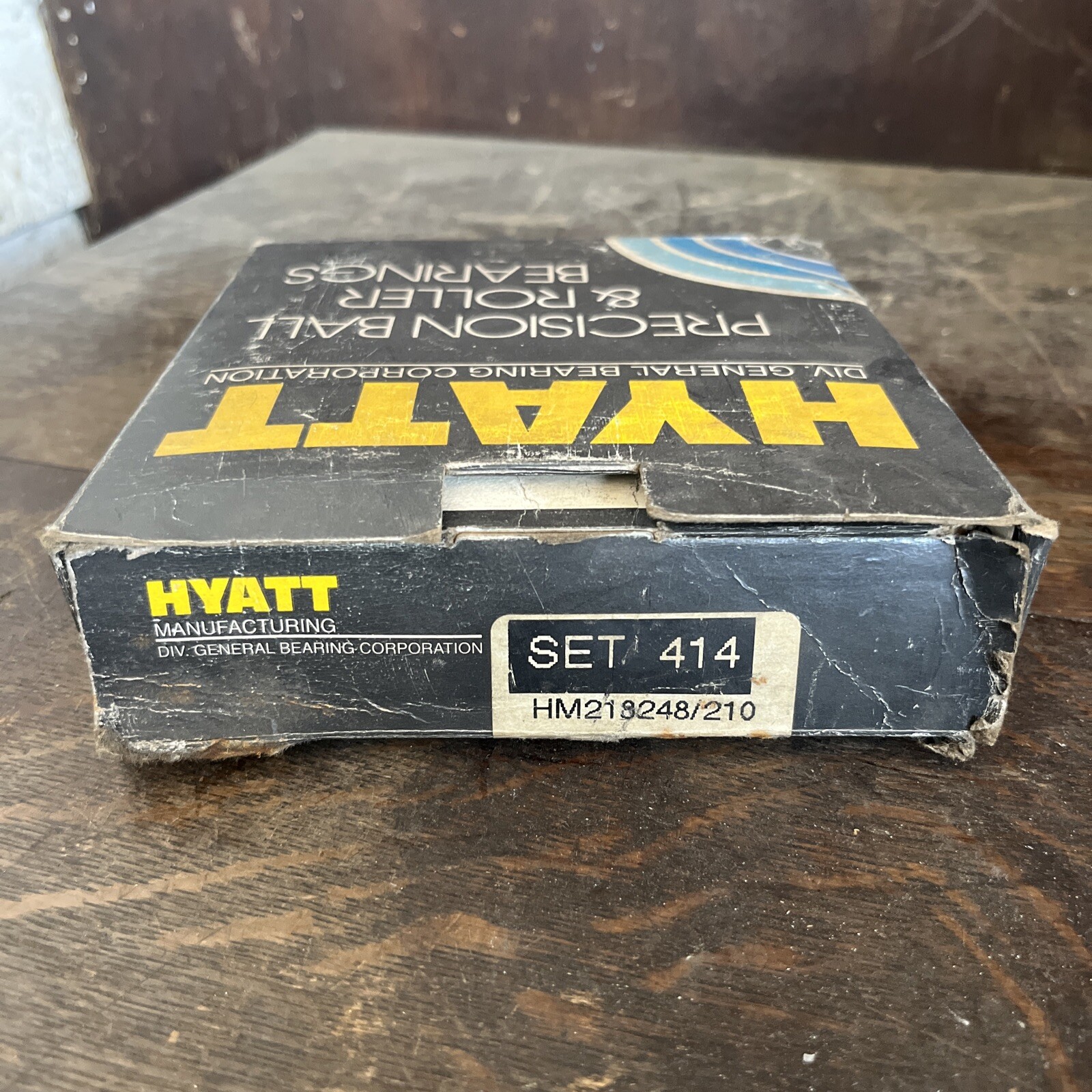 NOS HYATT SET 414 TAPERED ROLLER BEARING SET