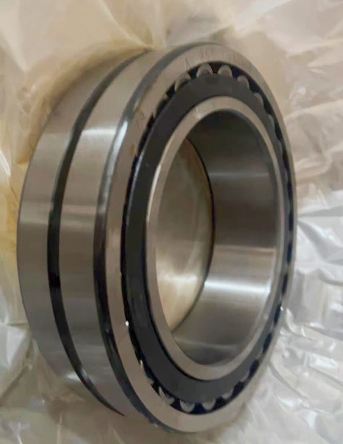 1X SKF 23026 CC/W33 spherical roller bearing