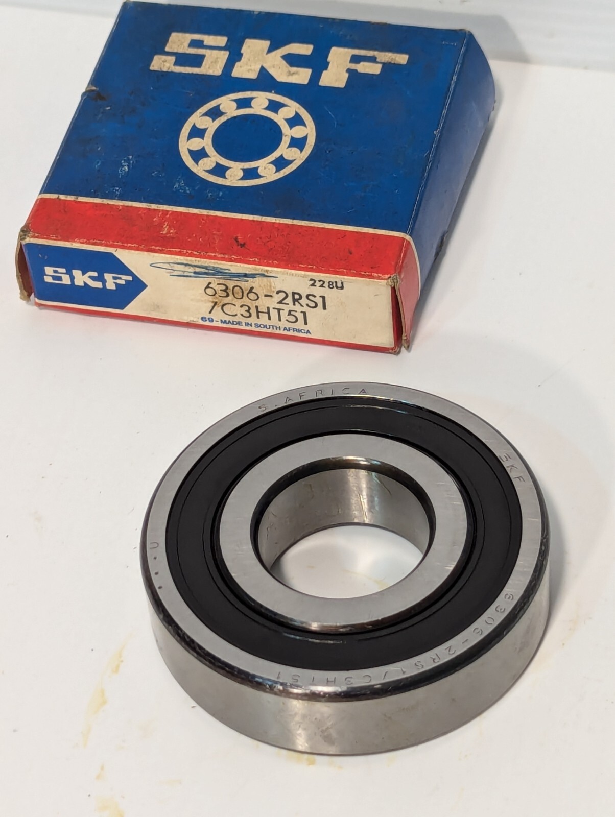 SKF 6306-2RS1/C3HT51 Deep Groove Ball Bearing, 72mm OD x 30mm Bore x 19mm Width