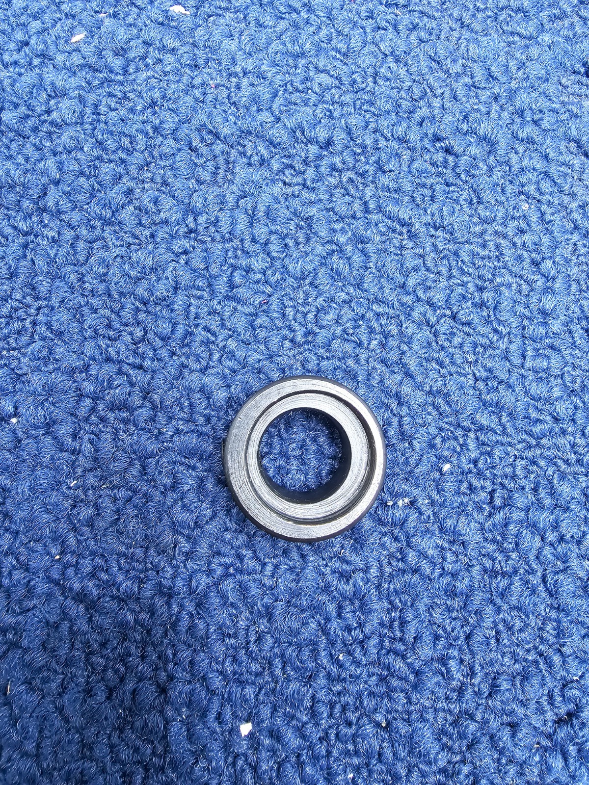 IPTCI NAP 202-10: 5/8″ Eccentric Locking, Pillow Block Bearing