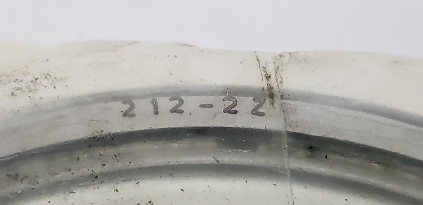 SKF 212-2Z RADIAL DEEP GROOVE BALL BEARING, 60mm ID, 110mm OD, 22mm WIDTH, NIB