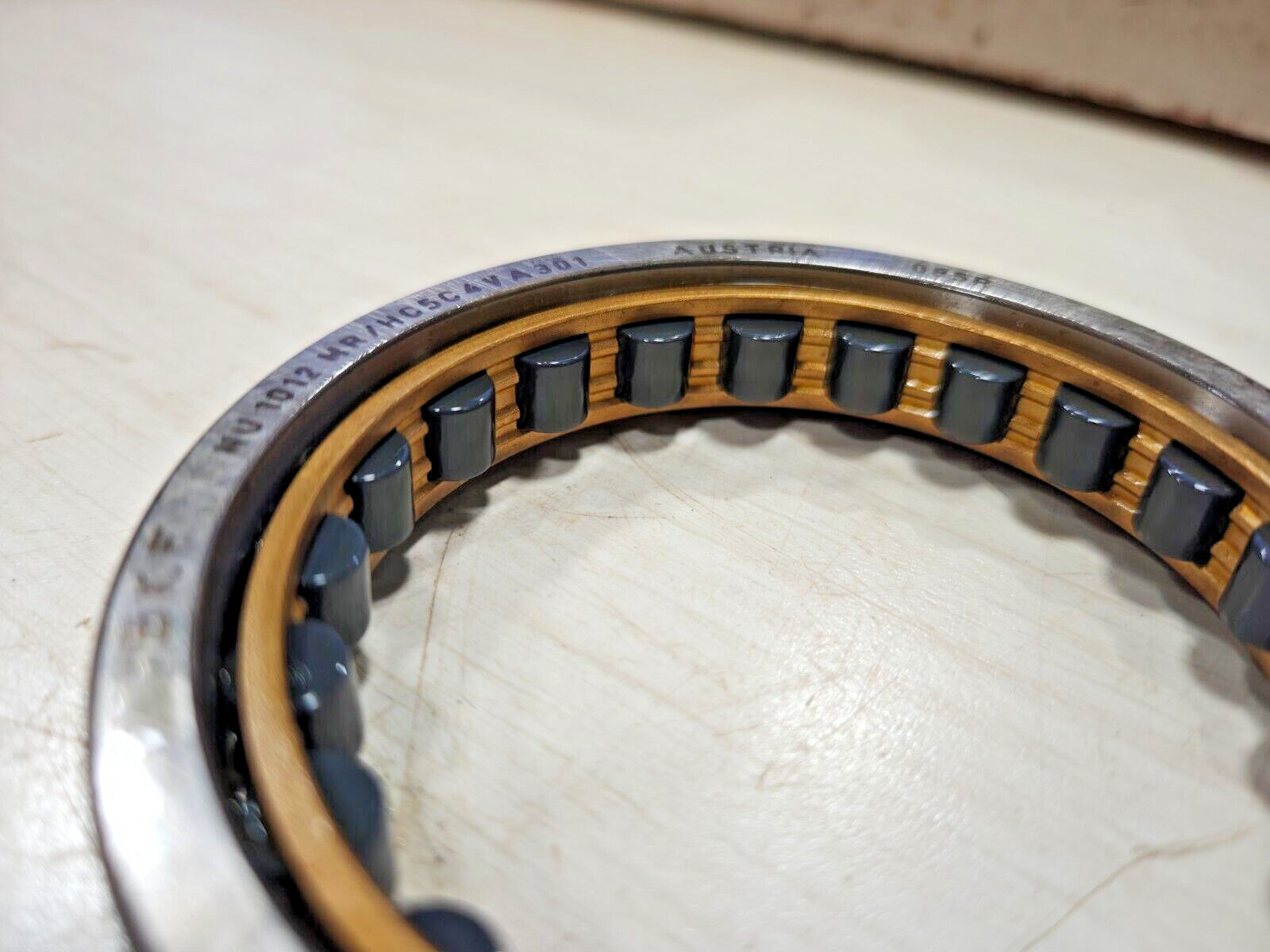 SKF NU 1012 MR/HC5C4 VA301 Hybrid Ceramic Single Row Cylindrical Roller Bearing