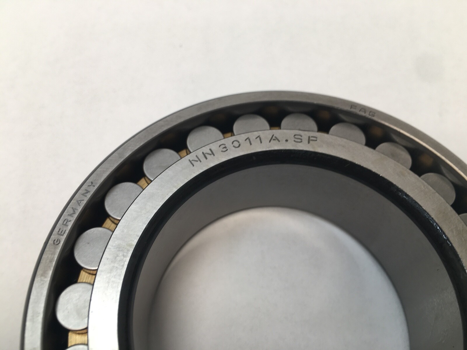 FAG NN3011ASM.SP-W33 Bearing 55x90x26 mm NN3011 NN-3011-AS-M-SP-W33 Germany
