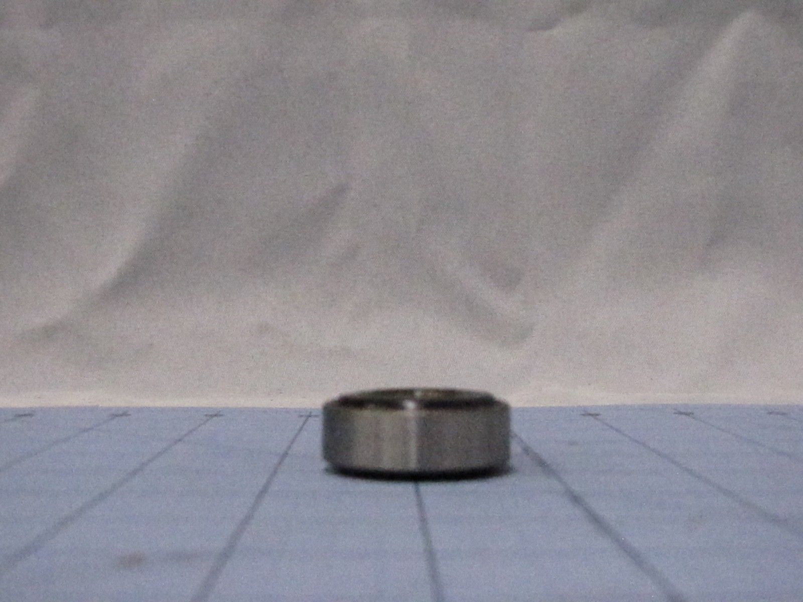Fafnir 202KLL3 Dual-Sided Sealed Roller Ball Bearing