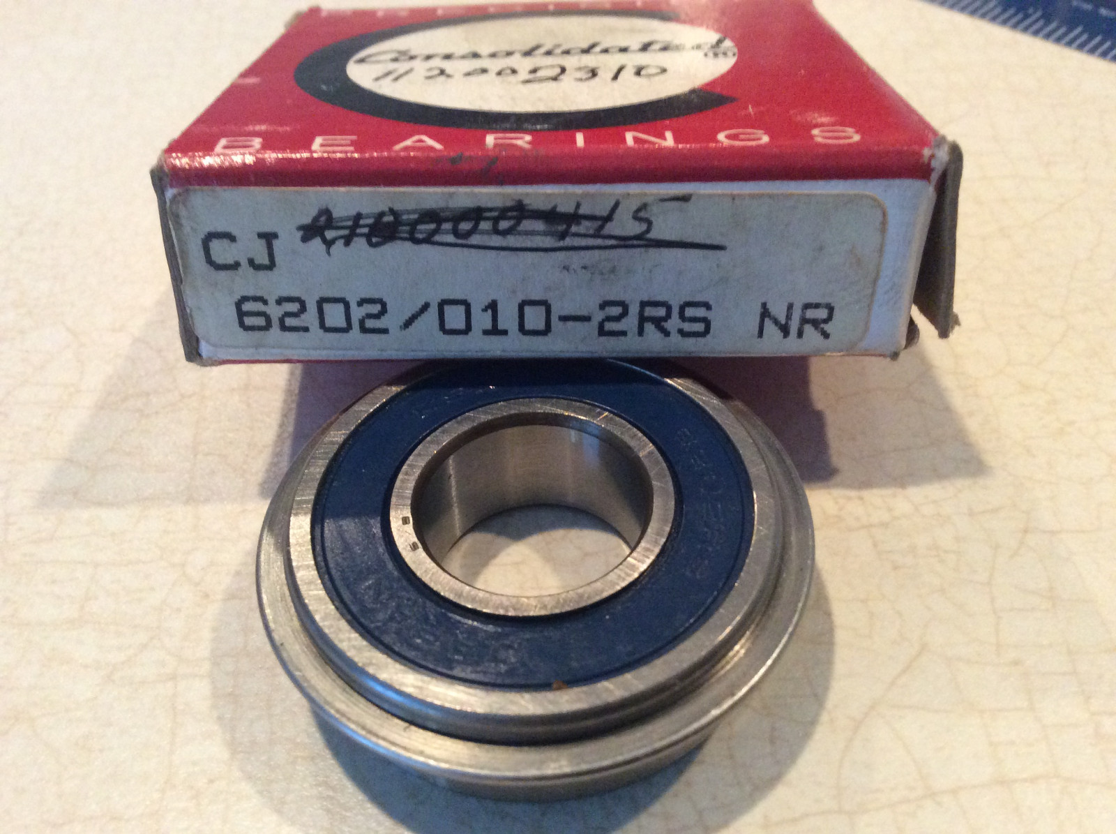 Consolidated 6202/010-2RS Deep Groove Bearing, .625″ Bore, 35mm OD, 11mm Width