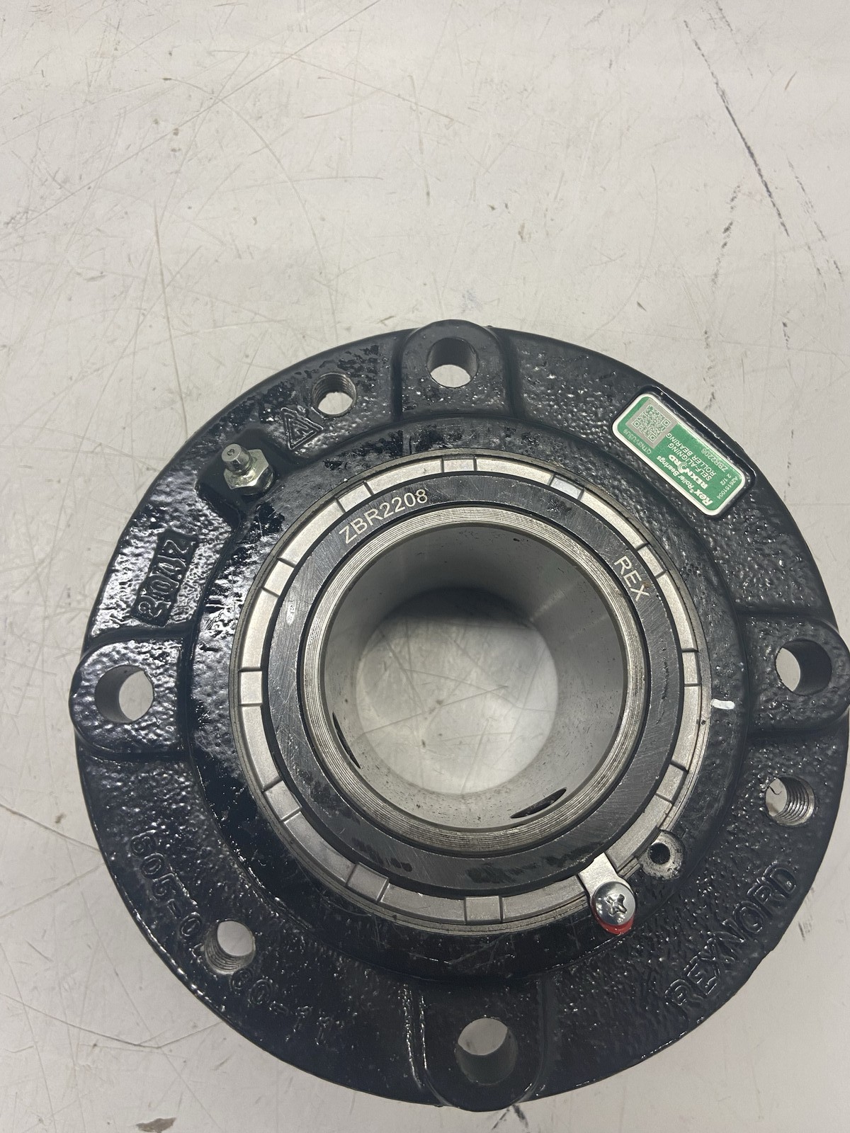 Rexnord 2 1/2″ Flanged Cart Roller Bearing ZBR2208