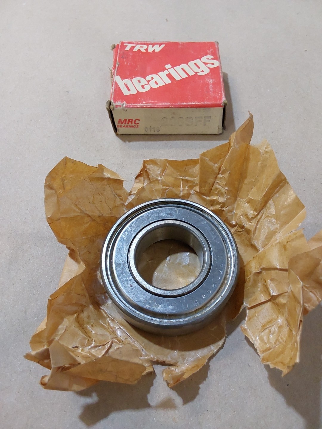 MRC 206SFF Ball Bearing NOS
