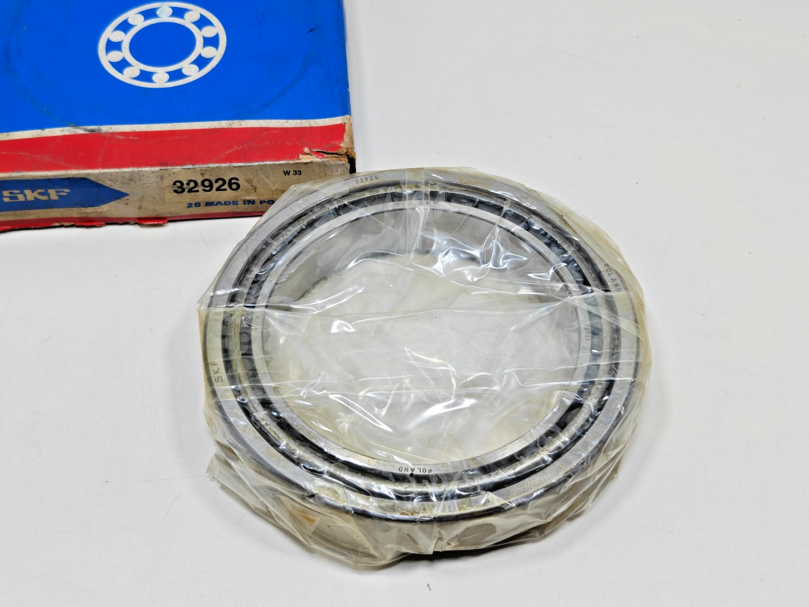 32926 SKF Tapered Roller Bearing Cone&Cup SKF 32926 Poland New 130x180x32mm