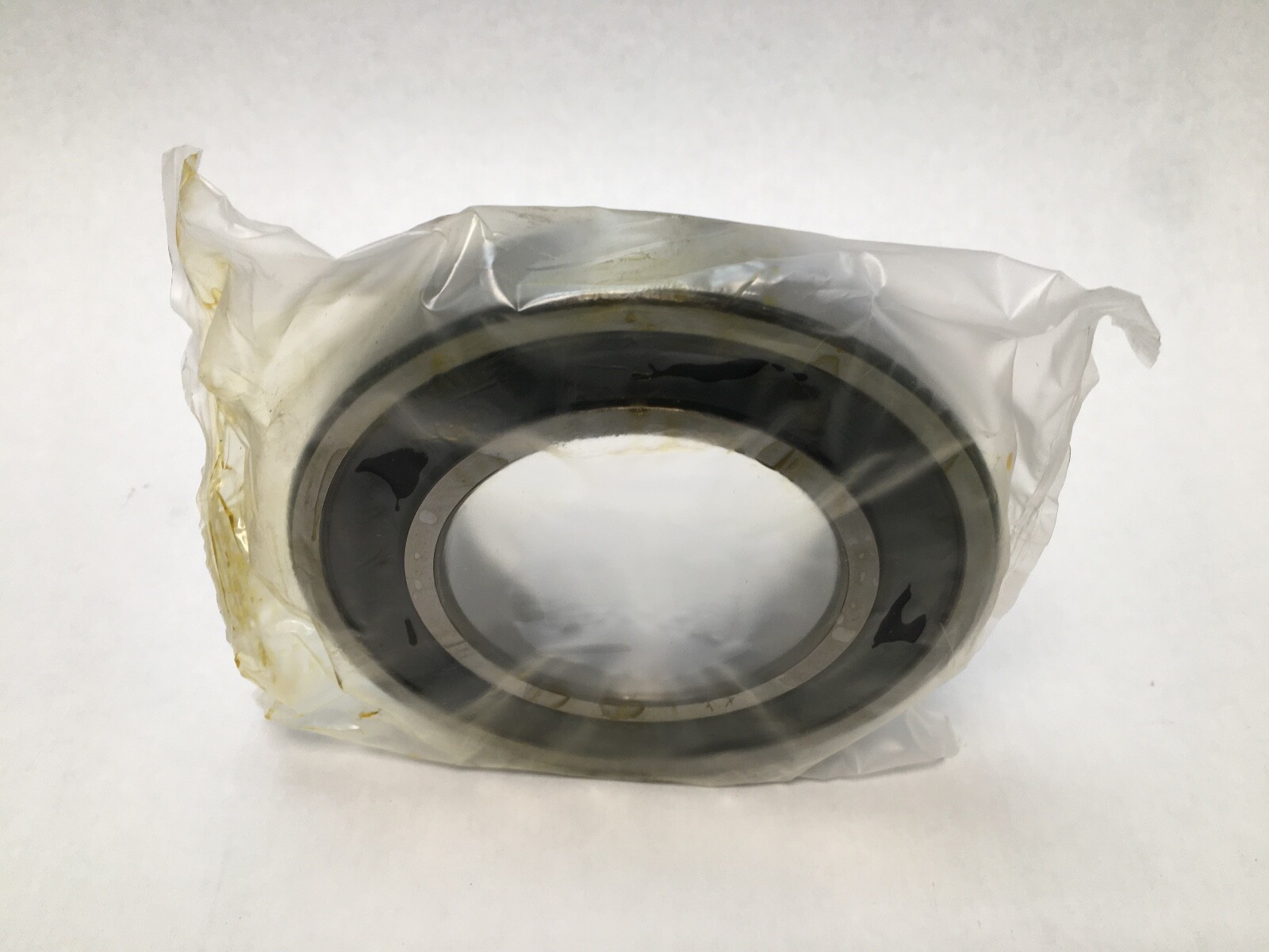 NSK 6214VVC3E Bearing Rubber Seals 70x125x24 mm 6214 VV 2RS RS C3 E 6214RS Japan