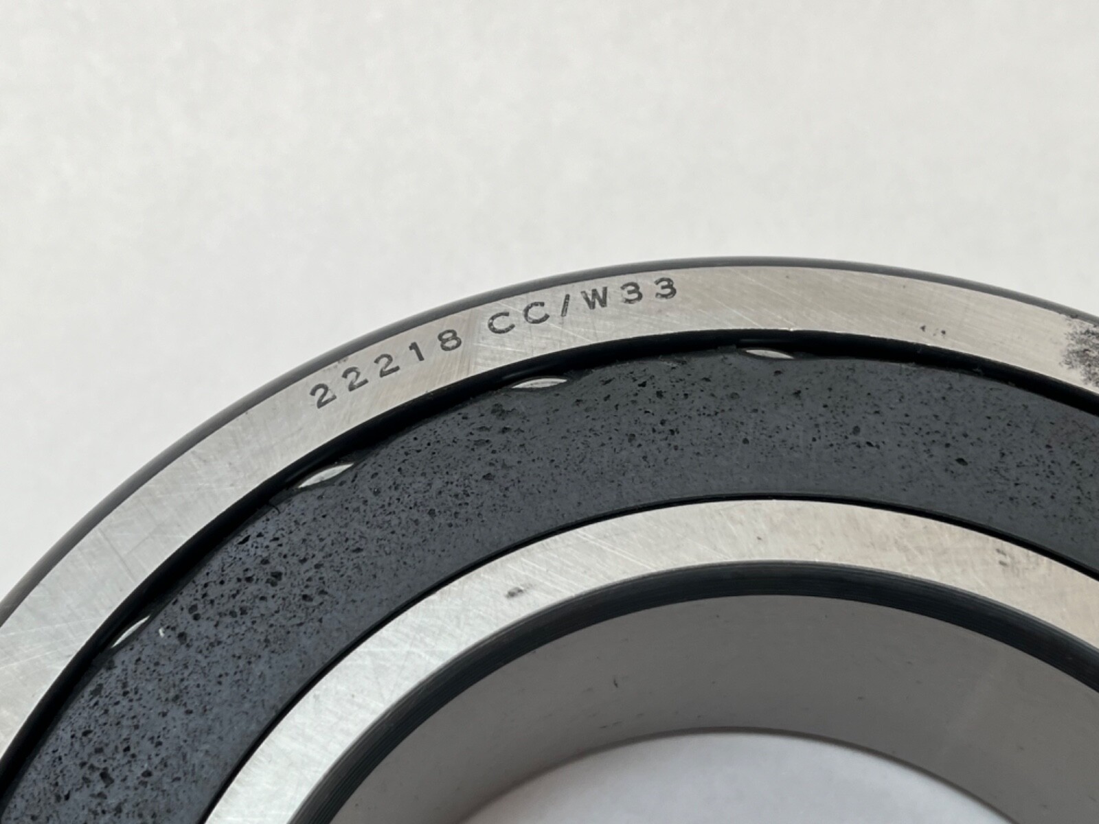 SKF 22218-CC-W33W64 Spherical Roller Bearing 22218-CC-W33-W64 90x160x40 mm